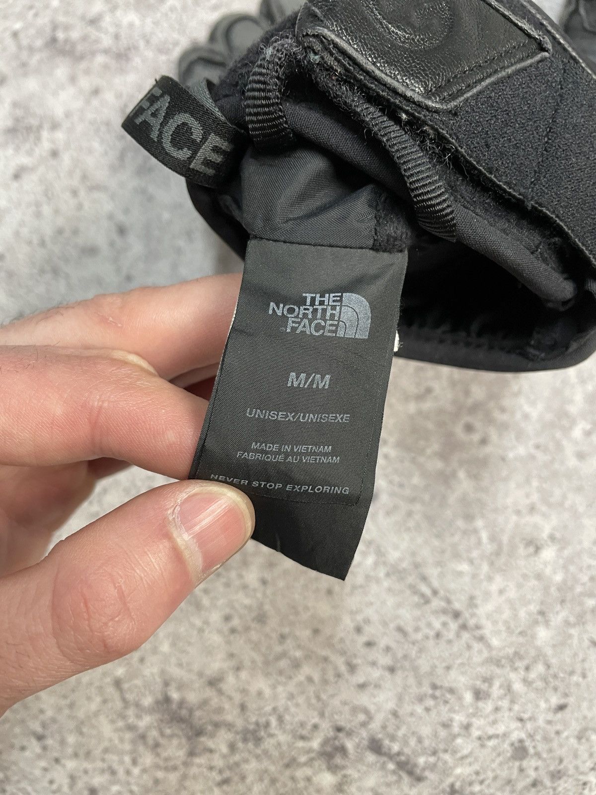 Designer Vintage The North Face Moto Gloves FutureLight Size M Size 32 - 11 Thumbnail