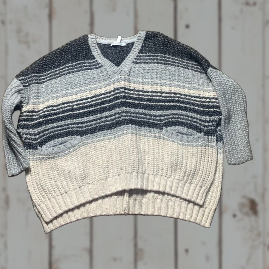 Victoria's Secret Victoria's Secret XS sweater Multicolor Pullover Women XS Regular Pullover Victoria's Secret Women XS Multicolor Pullover Size XS / US 0-2 / IT 36-38 - 1 Thumbnail