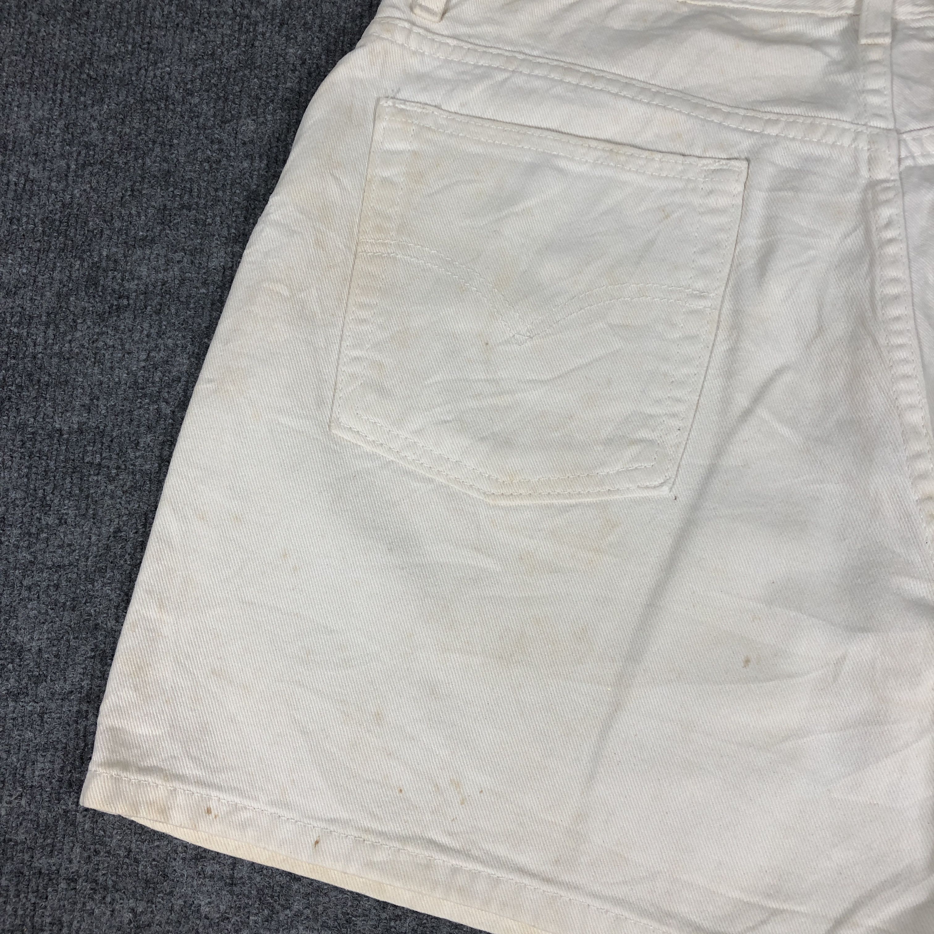 Levi's × Vintage Womens 90s Vintage Levis Jeans Short Pants L1079W Size 35" - 8 Thumbnail