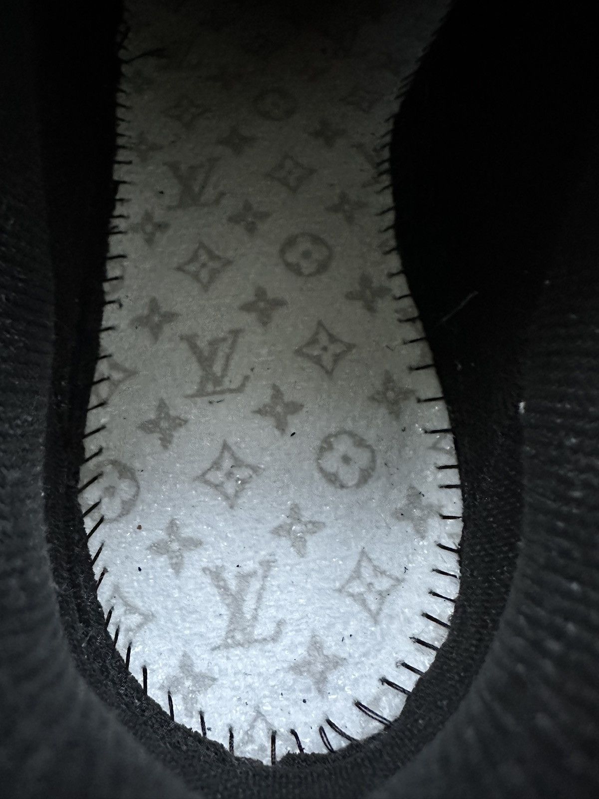 Louis Vuitton Louis Vuitton Nike Air Force 1 Low Black Size US 6 / EU 39 - 11 Thumbnail