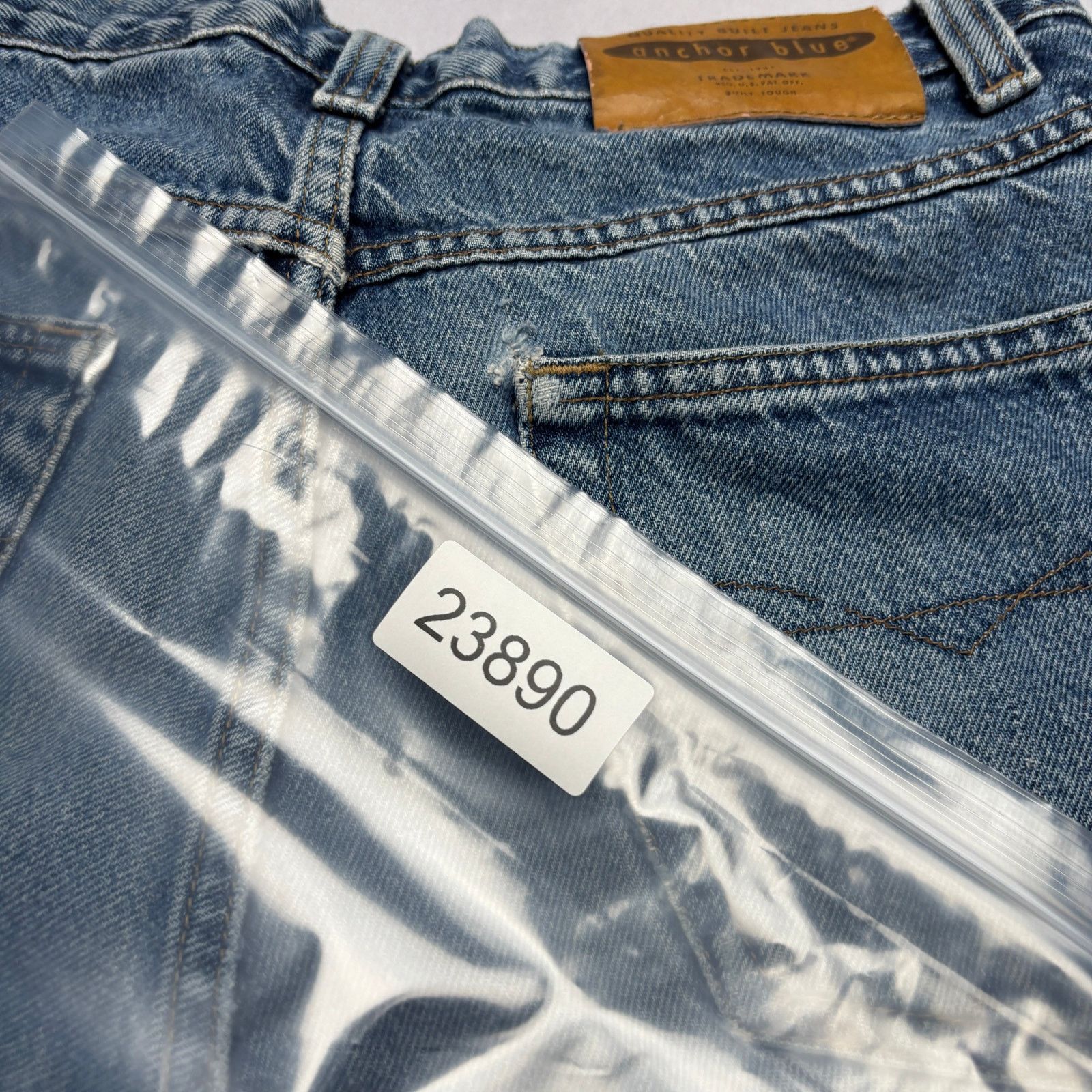 Vintage Anchor Blue 12.5\