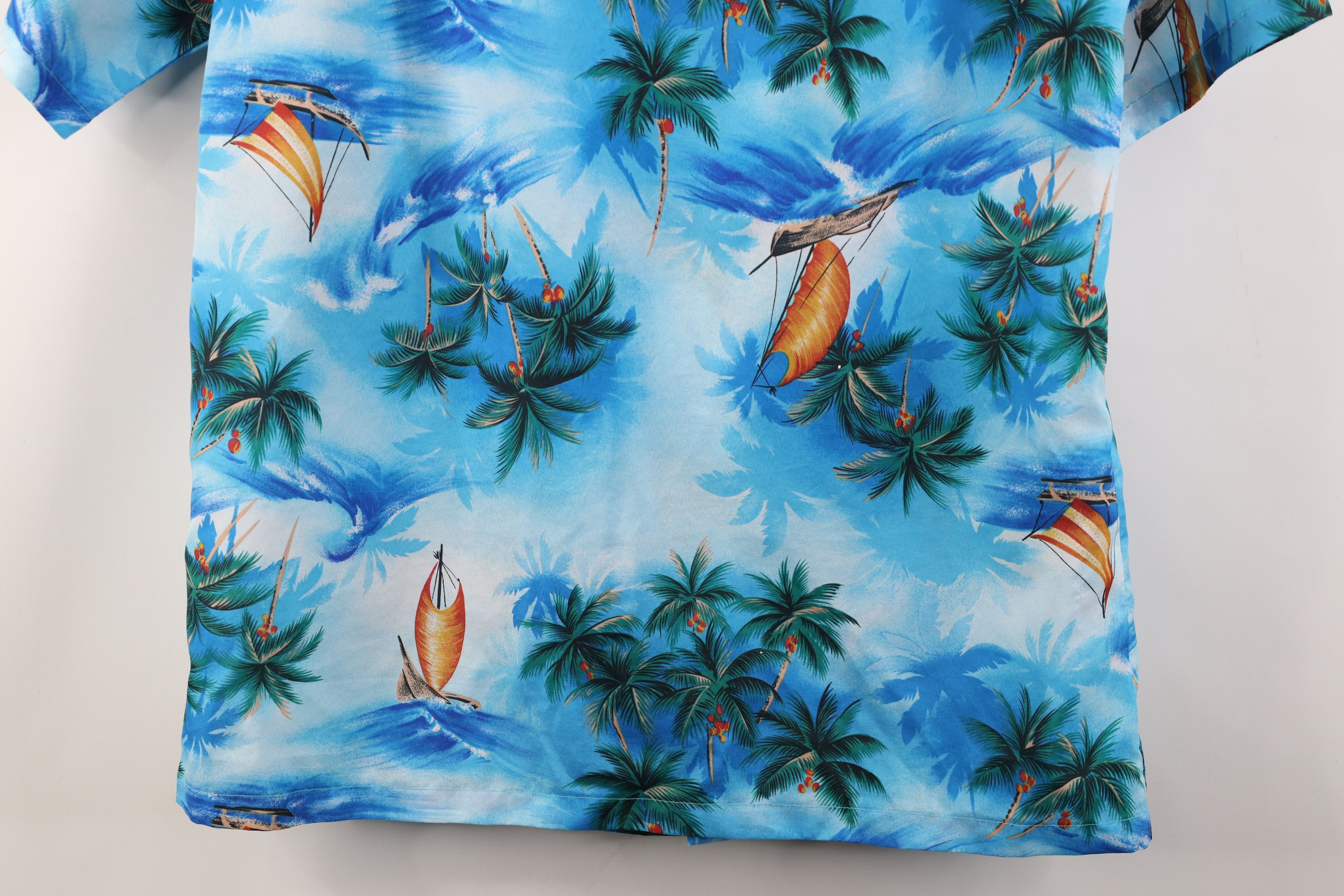 Vintage Vintage 70s Streetwear Camp Collar Hawaiian Button Shirt USA Size US M / EU 48-50 / 2 - 12 Thumbnail