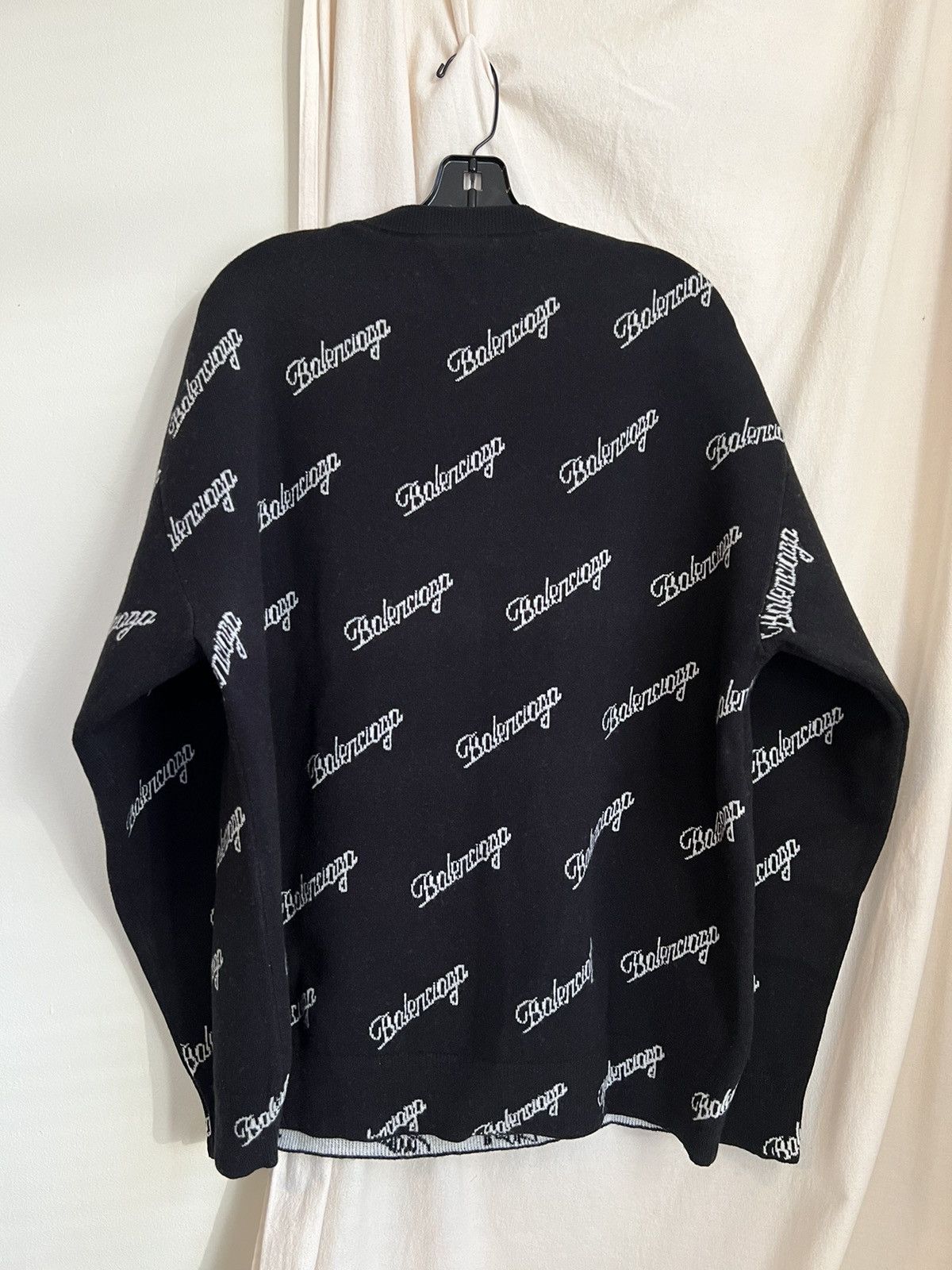 Balenciaga BALENCIAGA All-Over Script Wool Pullover Sweater size Small Size US S / EU 44-46 / 1 - 3 Thumbnail