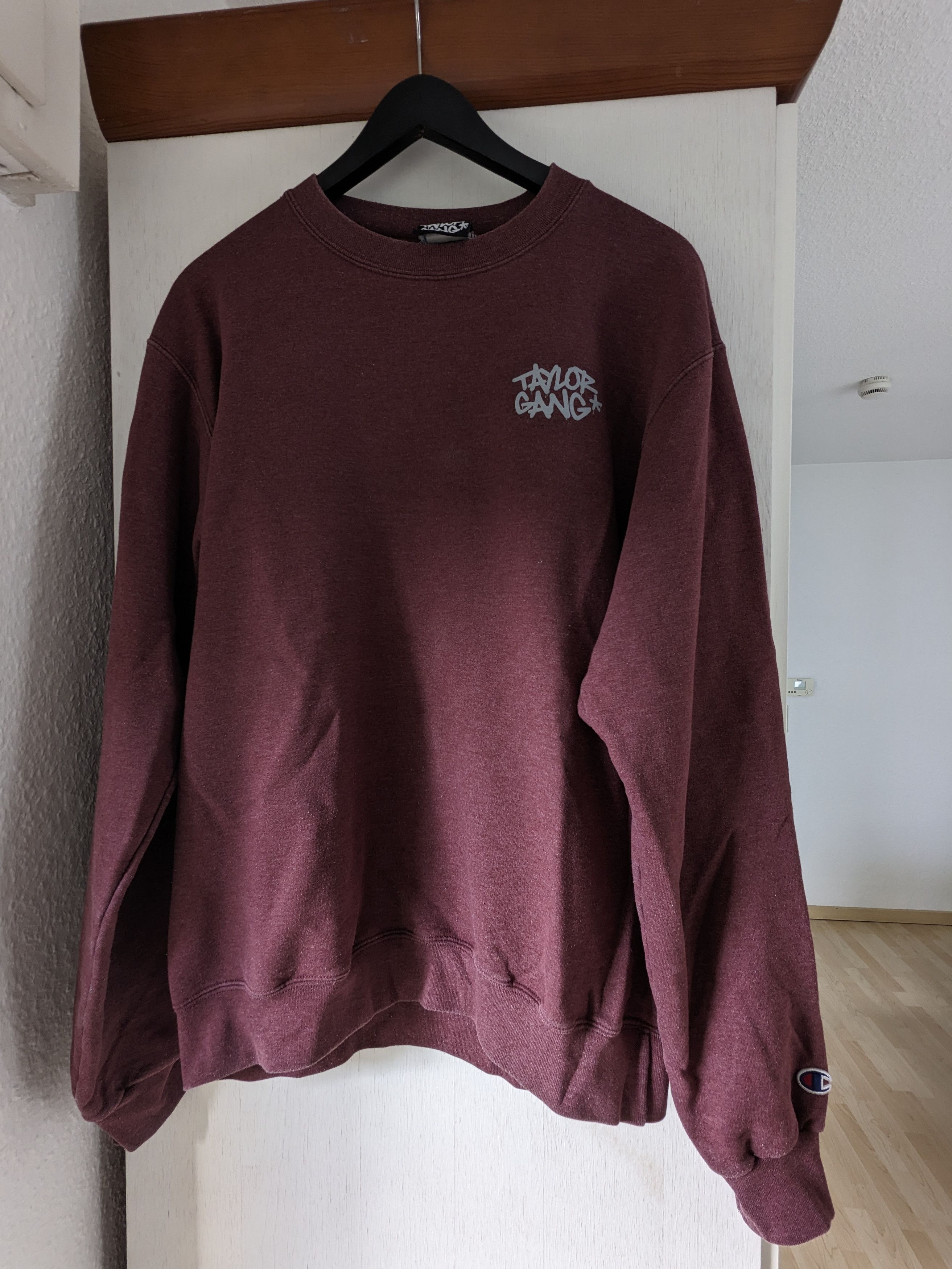 Champion × Wiz Khalifa Taylor Gang / Champion Maroon Crewneck Wiz Khalifa Size US M / EU 48-50 / 2 - 1 Thumbnail