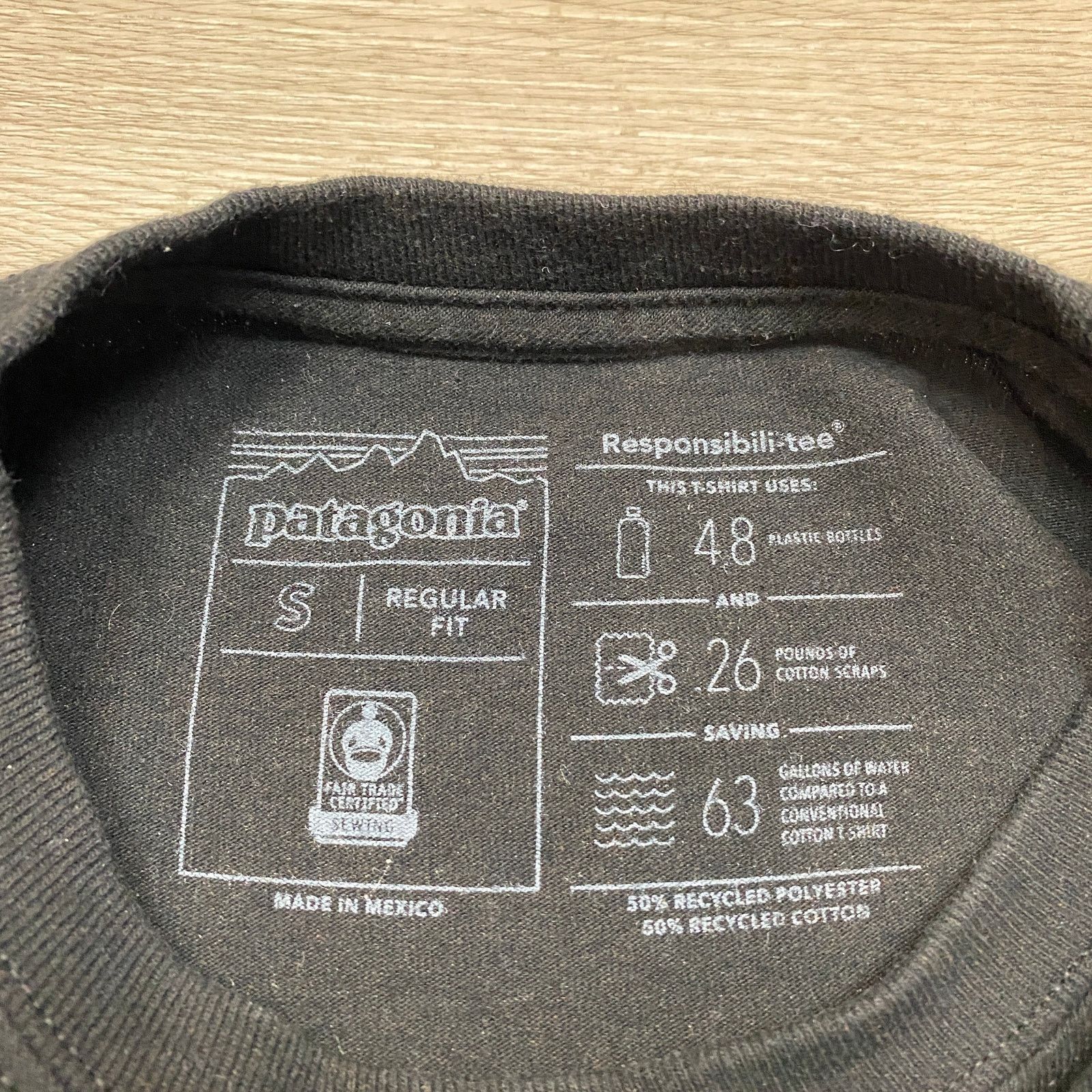 Patagonia Patagonia P-6 Logo Long Sleeve Responsibili-tee Shirt Small Size US S / EU 44-46 / 1 - 5 Thumbnail