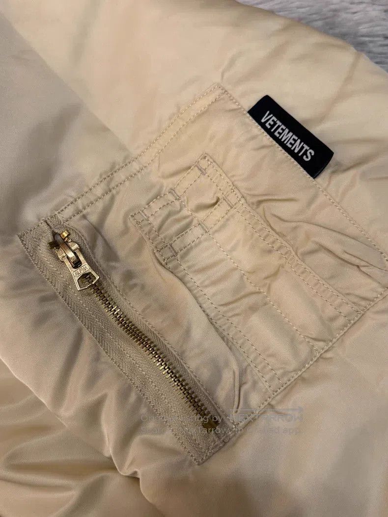 Vetements VETEMENTS Flight Jacket Size US XS / EU 42 / 0 - 8 Thumbnail