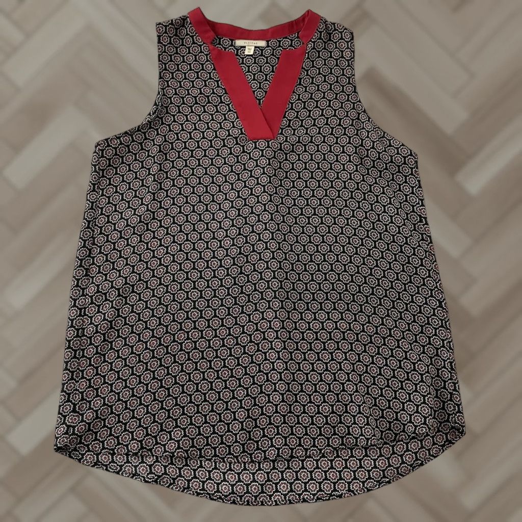 Vintage VINTAGE Pleione Sleeveless Blouse Women's XS Red Blue Geometric Top Shirt Size XS / US 0-2 / IT 36-38 - 1 Thumbnail