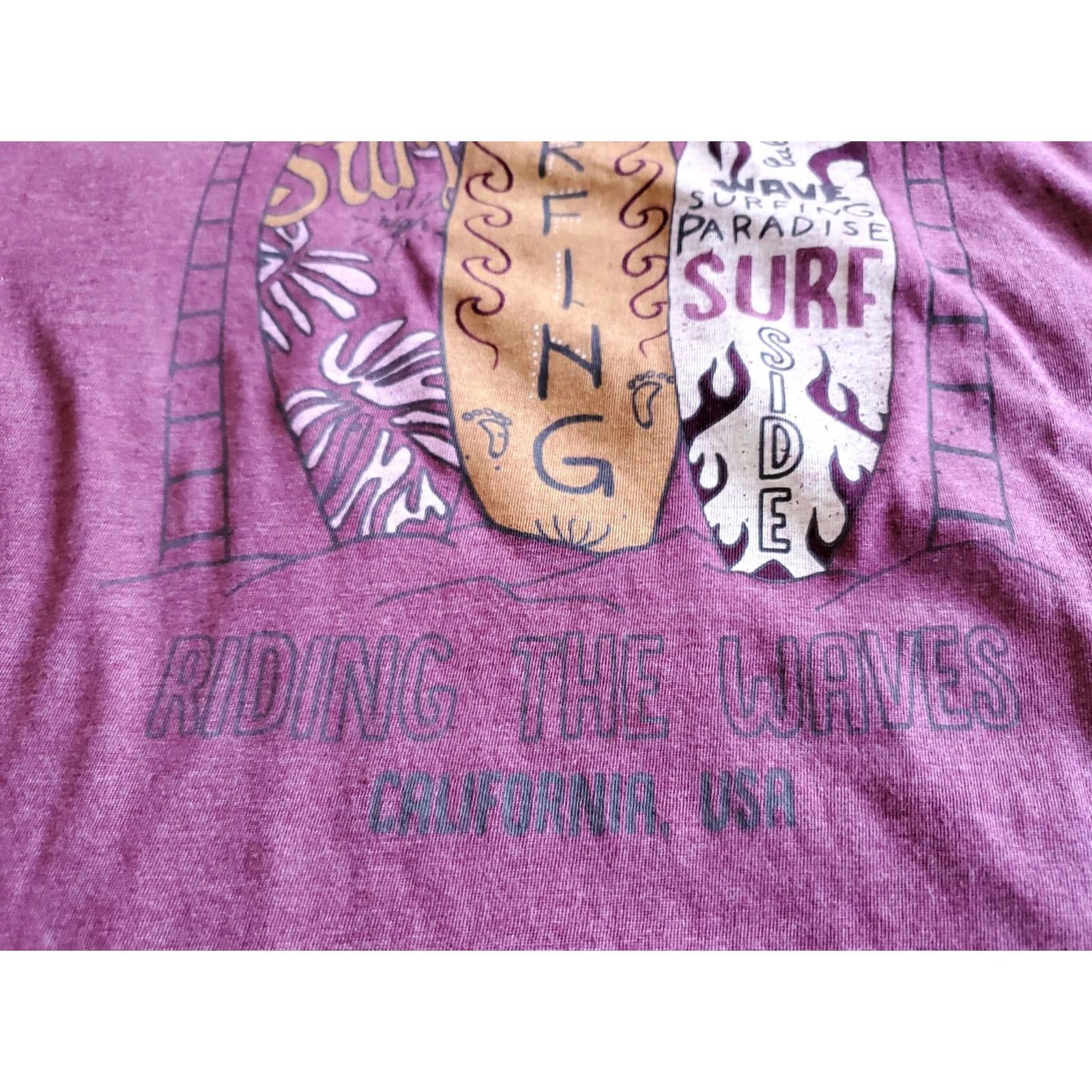 Paradise Richfield Surf T-Shirt Unisex Adults Slim L Wine Short Sleeve Cotton Blend Riding The WAVES Surfing Paradise SZ L Size US L / EU 52-54 / 3 - 8 Thumbnail