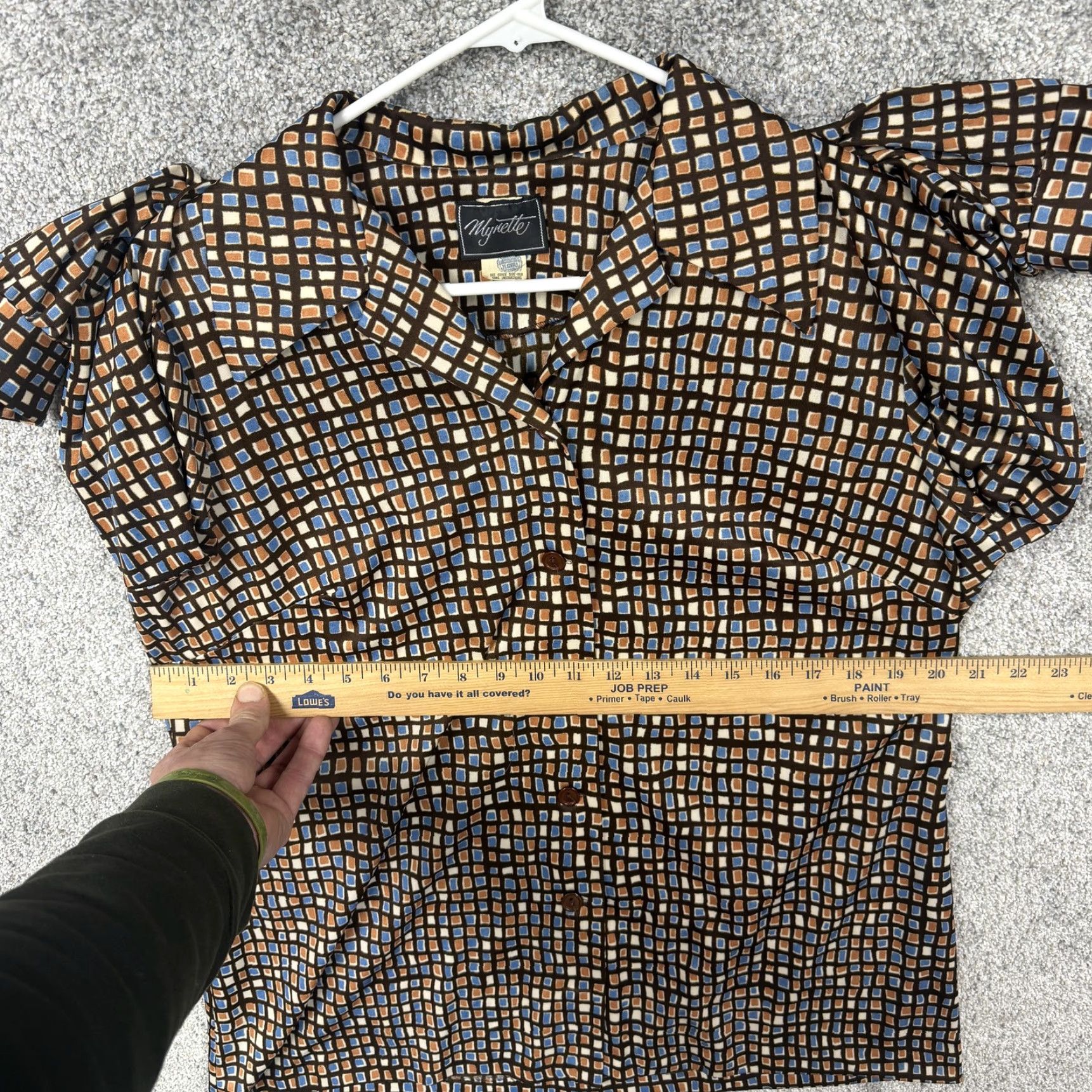 Vintage VINTAGE Mynette Blouse Geometric Brown 18 Women's Long Sleeve Button Front Collared ILGWU Secretary Modern Retro 70s Size XXL / US 16-18 / IT 52-54 - 4 Thumbnail