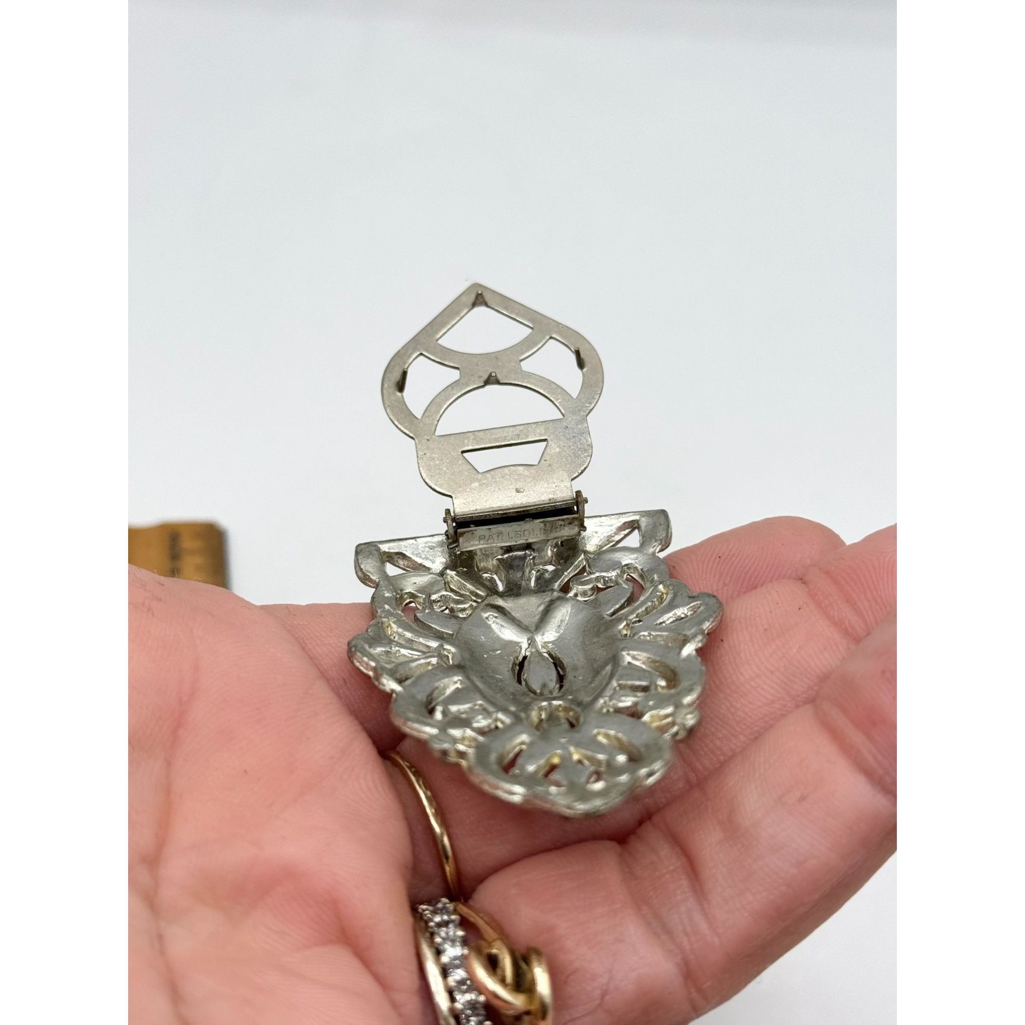 Vintage Estate large pave rhinestone art deco dress clip brooch Size ONE SIZE - 5 Thumbnail