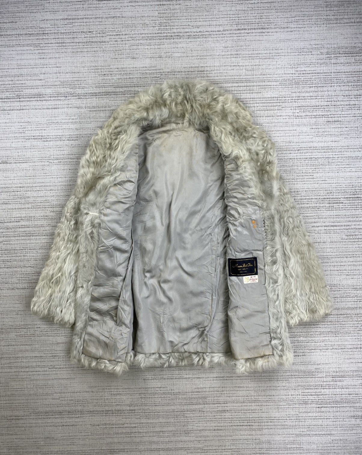 Moon Collective × Vintage Vintage Moon Bat Fur Jacket Size M / US 6-8 / IT 42-44 - 6 Thumbnail