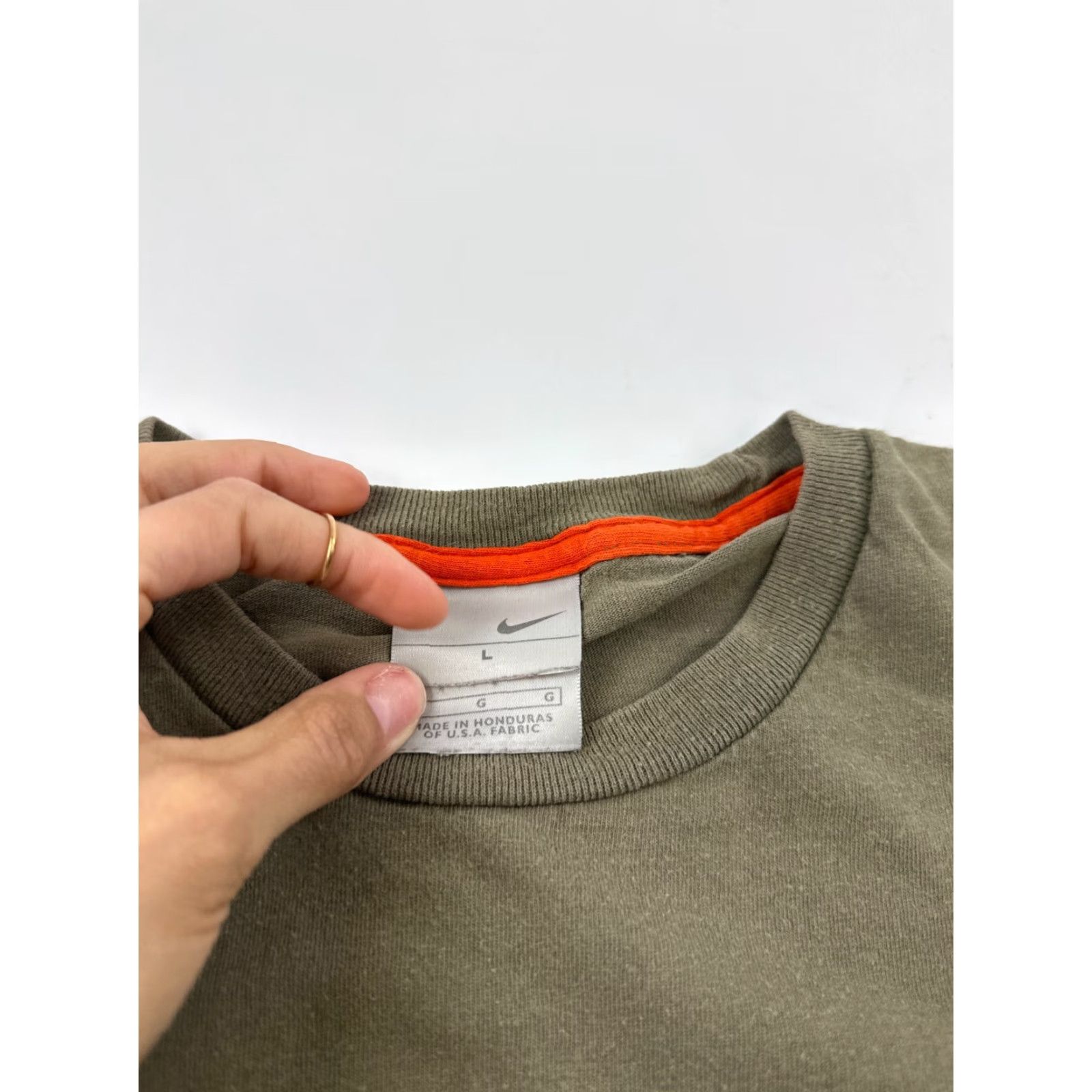 Nike Nike Men's Large Green T-Shirt Logo Outdoor Casual Wear Size US L / EU 52-54 / 3 - 4 Thumbnail