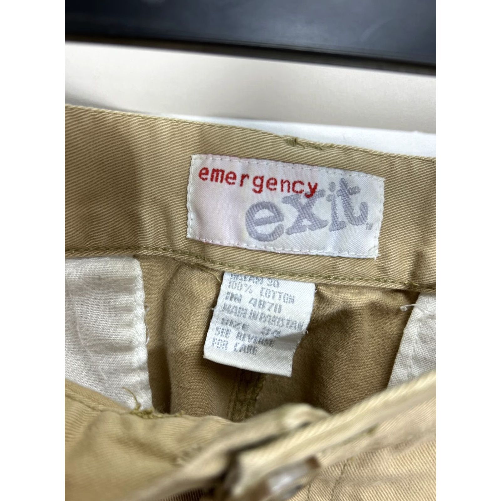 Vintage Emergency Exit Cargo Pants Mens 34 Khaki Canvas Cargo Pocket Baggy Y2K Outdoor 30 Inseam Straight Leg Pants 34x30 Size US 34 / EU 50 - 2 Thumbnail