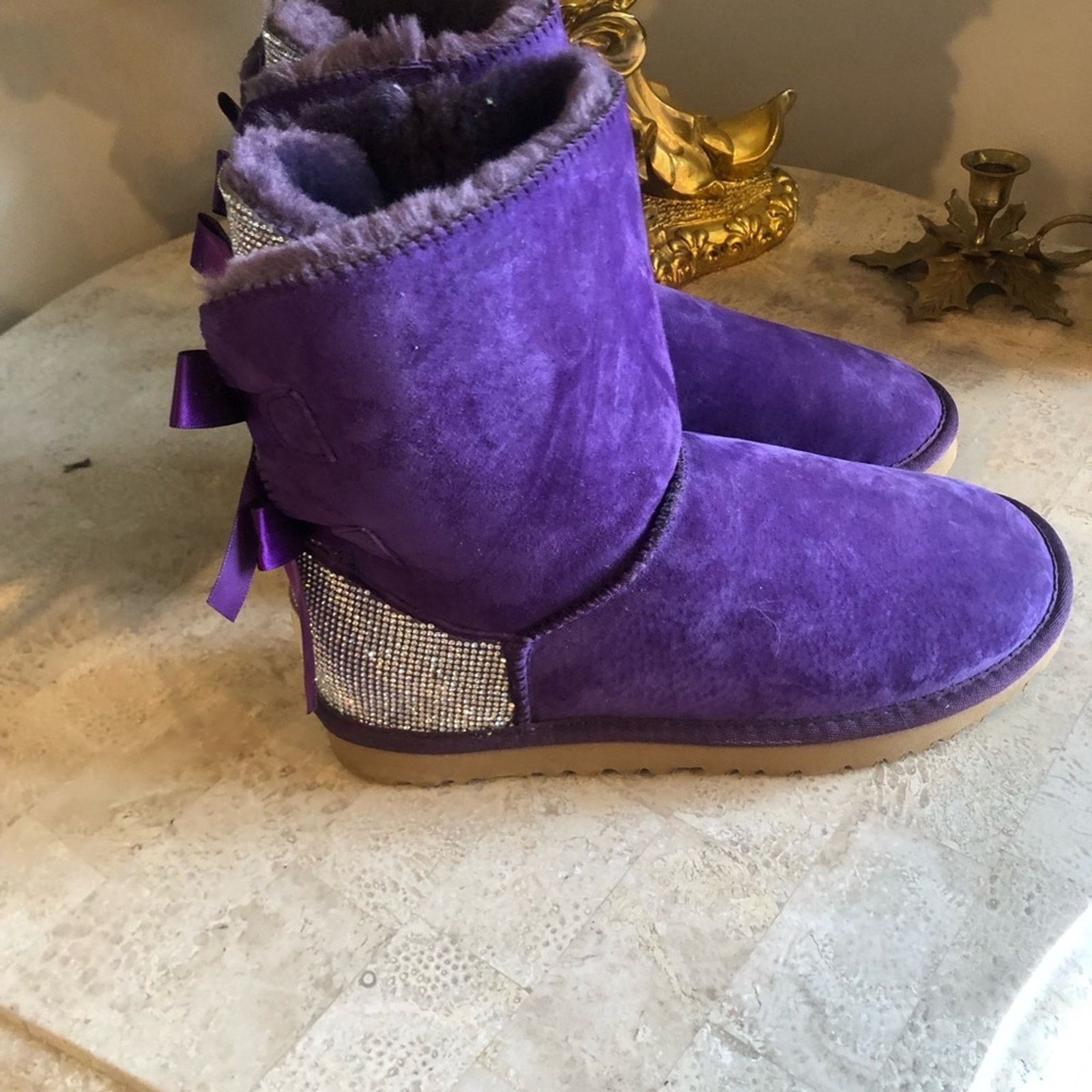 Ugg Ugg it’s With Bows And Rhinestones size9 Size US 9 / IT 39 - 12 Thumbnail