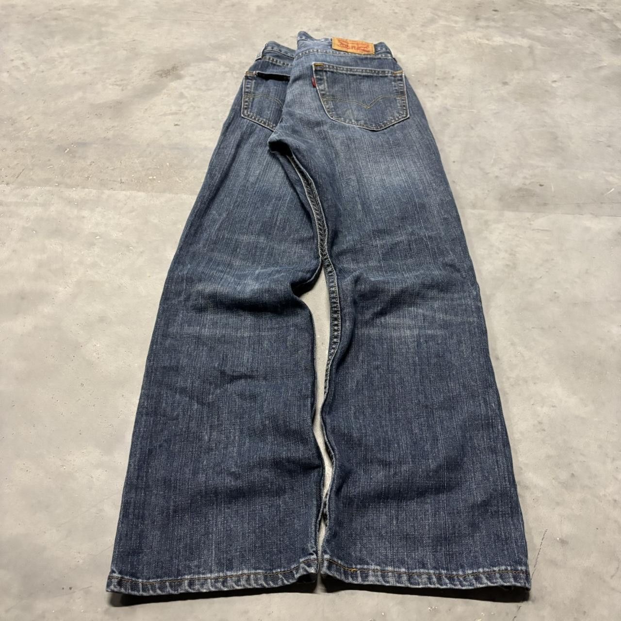Levi's × Vintage Crazy Vintage Y2K/2000s Grunge Dark Wash Levi’s Denim Jeans! Size US 32 / EU 48 - 4 Thumbnail