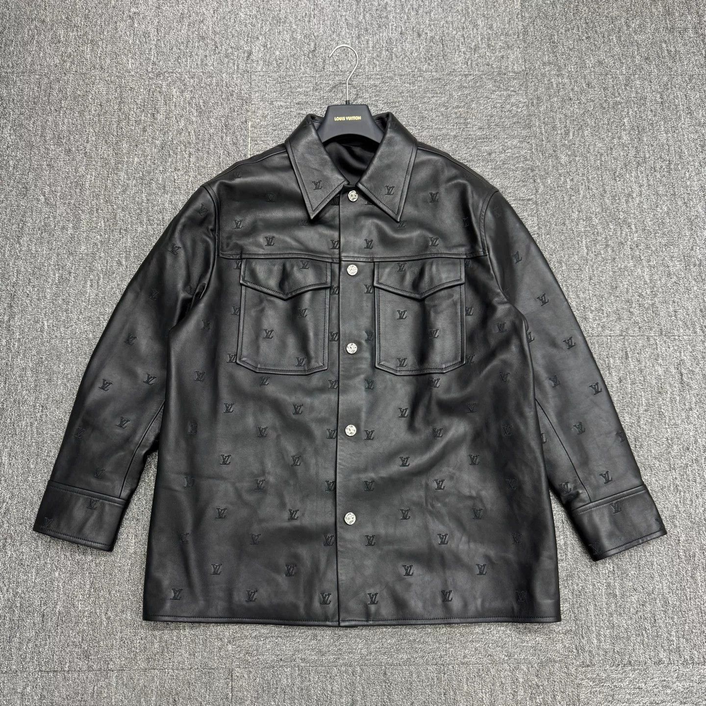 Louis Vuitton Louis Vuitton Embossed Leather Jacket Size US M / EU 48-50 / 2 - 1 Thumbnail