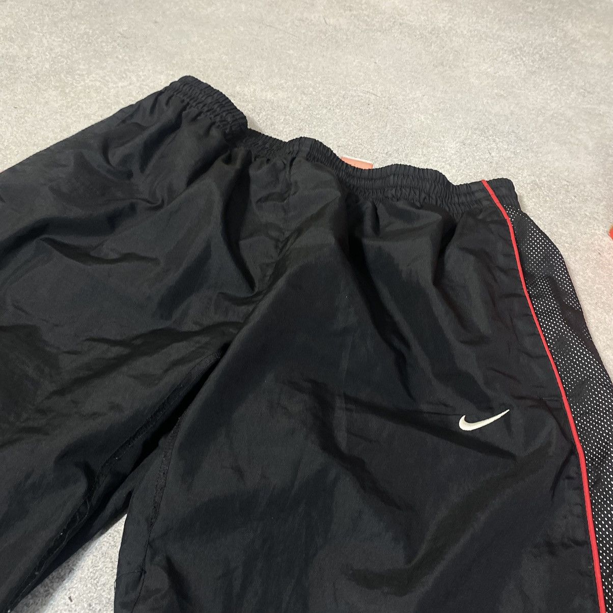 Nike Vintage nike track pants y2k sweatpants nylon Size US 34 / EU 50 - 5 Thumbnail