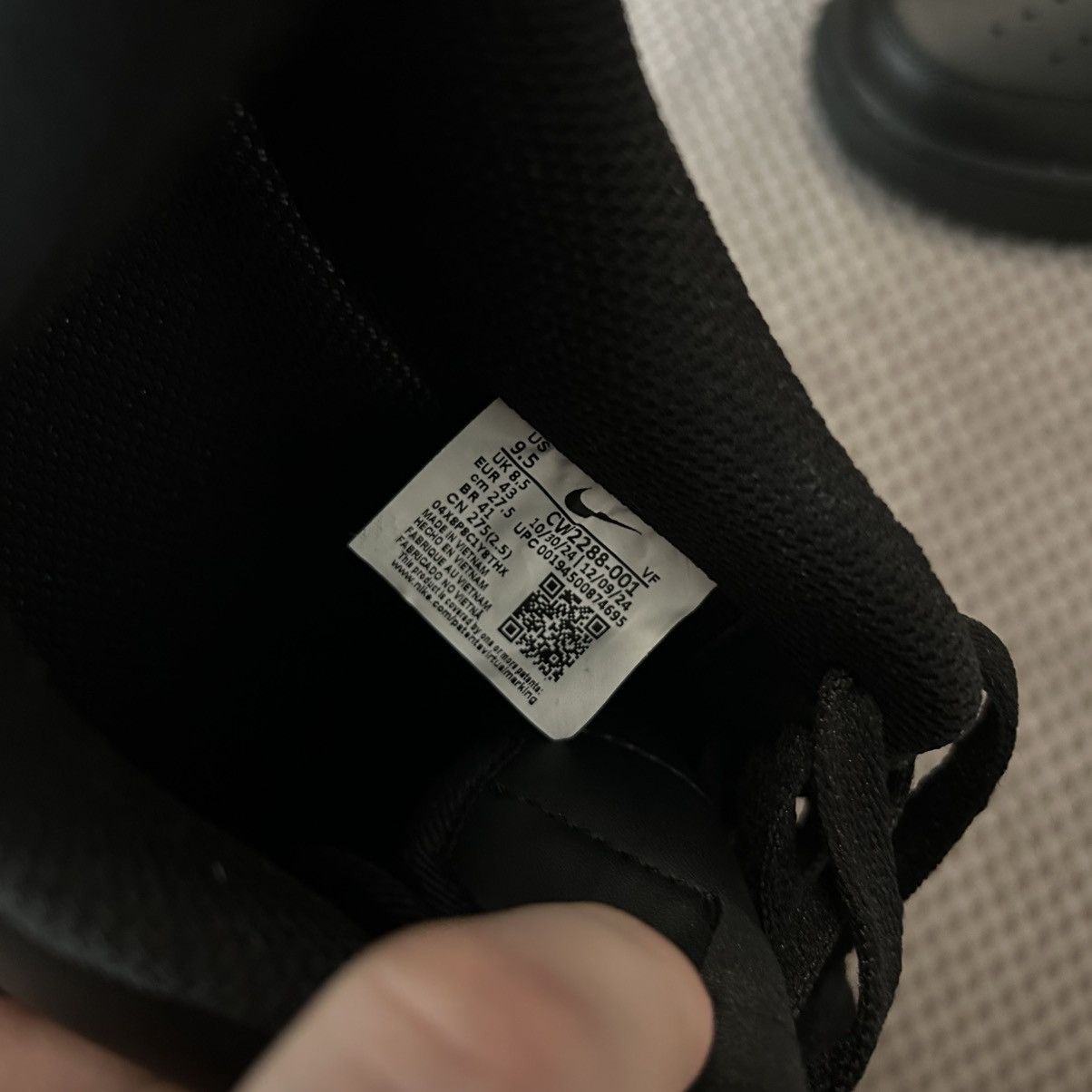 Nike Black Nike Air Force 1 Size US 9.5 / EU 42-43 - 14 Thumbnail