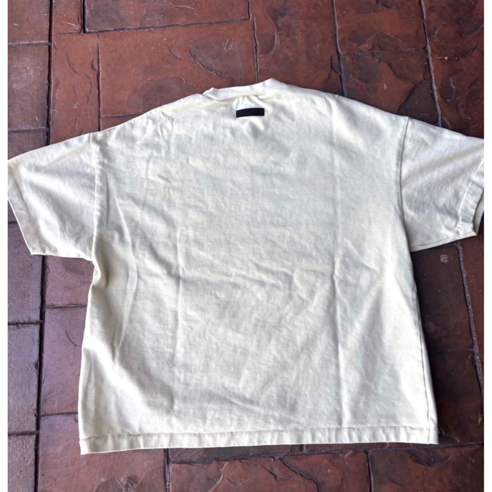 Fear of God Fear of God ESSENTIALS Oversized T-Shirt Essentials Fear of Gods Streetwear S Small Dusty Beige Yellow Cotton Crew Neck Short Sleeve Men T-Shirt Size US S / EU 44-46 / 1 - 3 Thumbnail