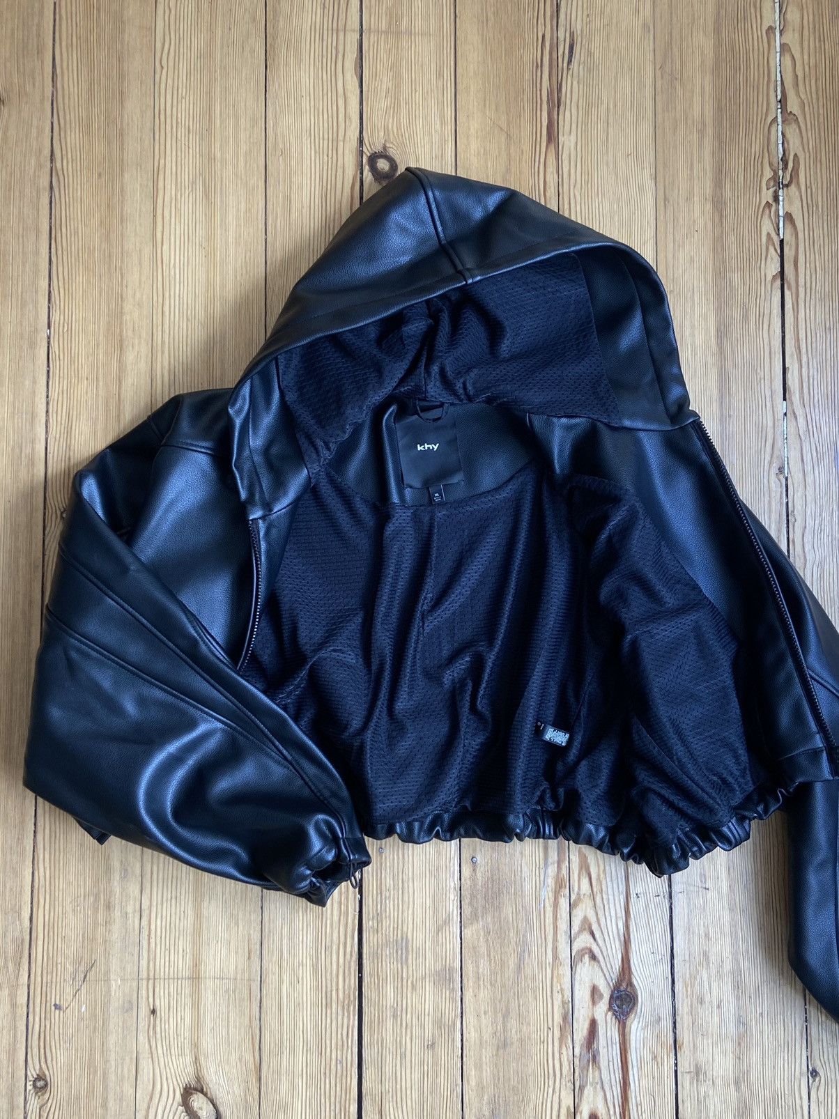 NAMILIA Faux Leather Cropped Hooded Jacket Size XL / US 12-14 / IT 48-50 - 7 Thumbnail