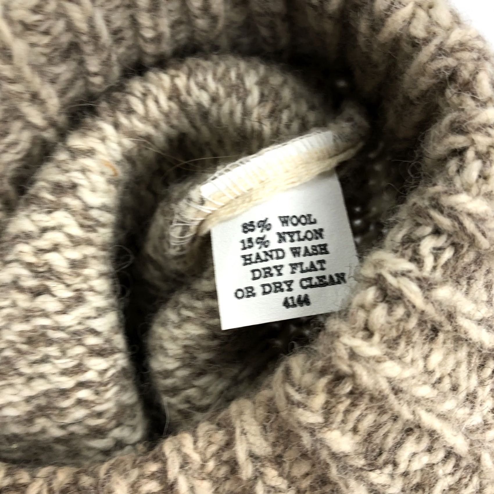 Lands' End VINTAGE Lands' End Men XL Wool Blend Crew Neck Sweater Beige Heathered 80s Pullover Knit Ribbed Cuffs Hem Long Sleeve Casual Mens Size US XL / EU 56 / 4 - 3 Thumbnail
