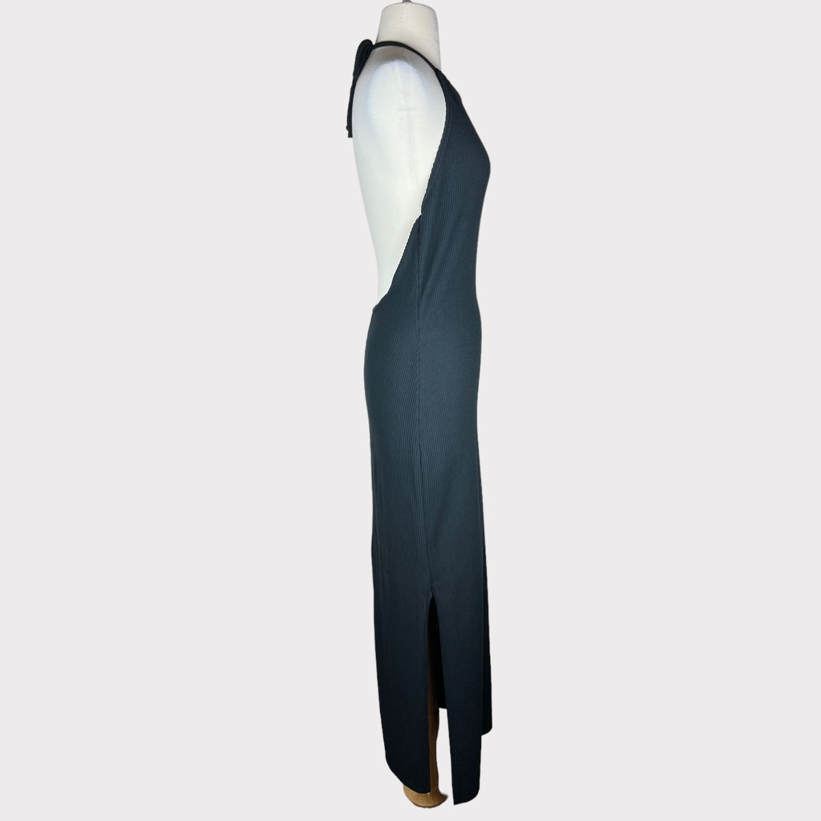 Nasty Gal Nasty Gal | Ripple Rib Halterneck Maxi Dress | Size 8 Size M / US 6-8 / IT 42-44 - 8 Thumbnail