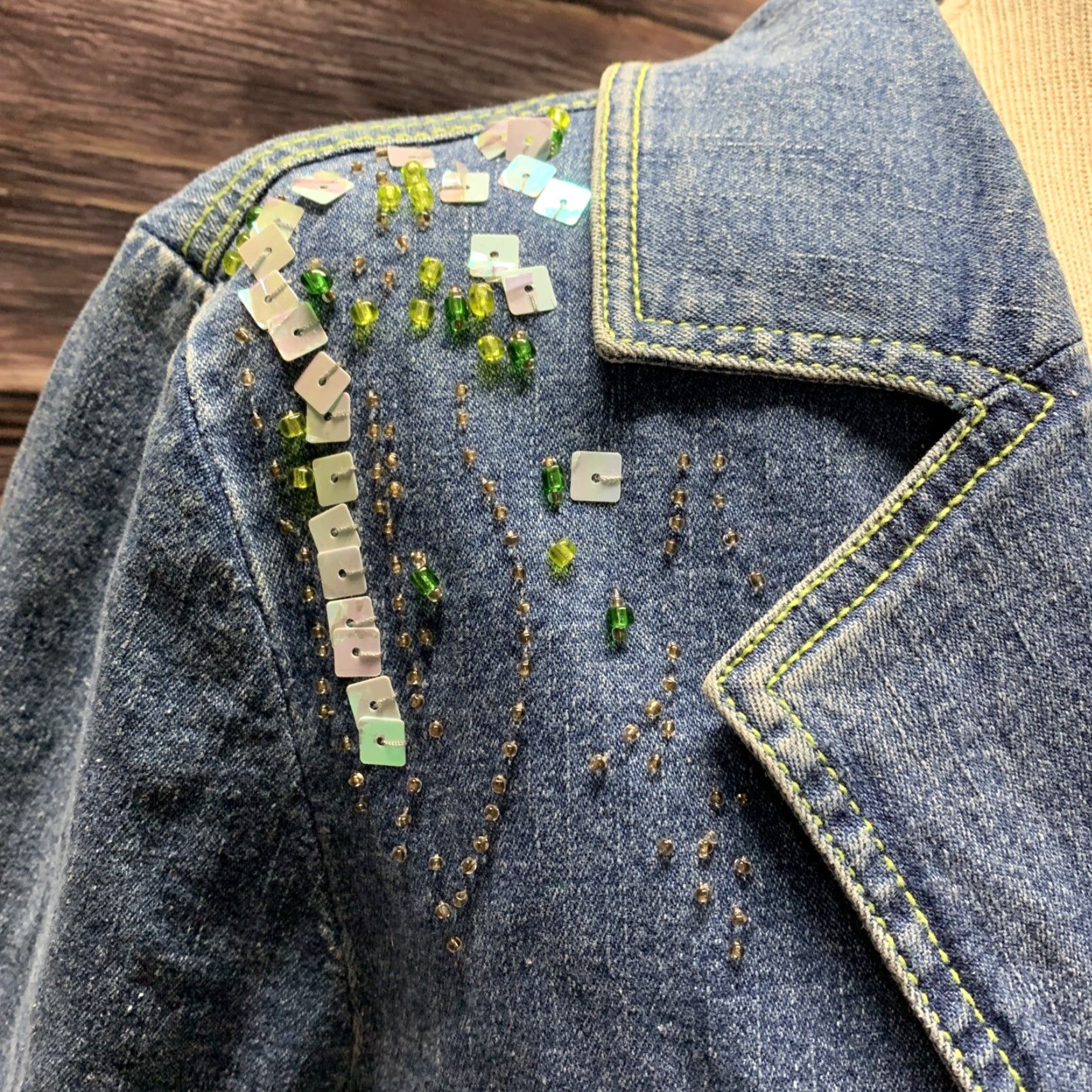 Denime Patchington Denim Jacket Light Weight Gemmed Buttons Mint Green Stitching Medium Jacket Women M Blue Denim New Kangaroo Pocket Hand Wash Only Size M / US 6-8 / IT 42-44 - 5 Thumbnail