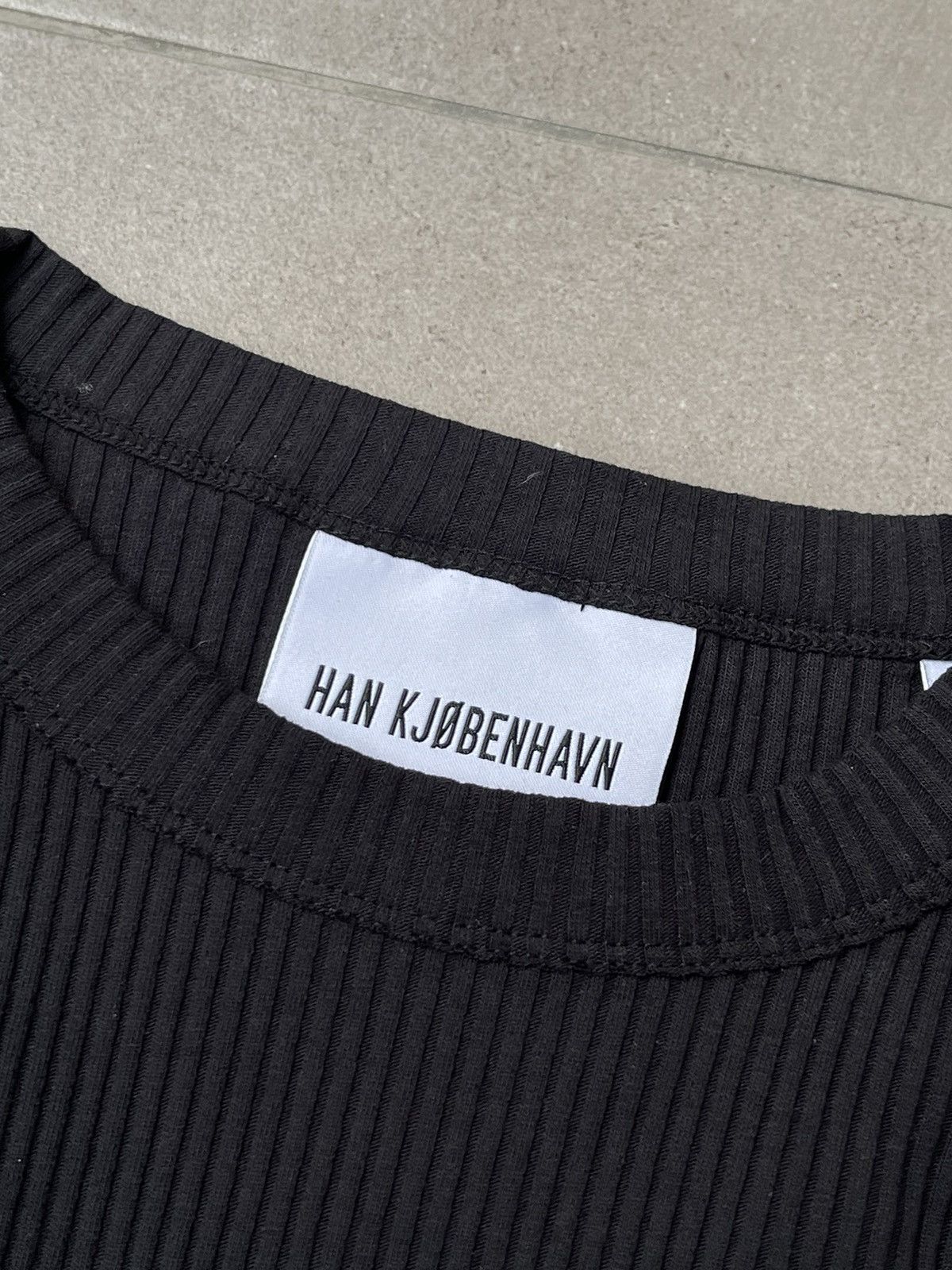 Han Kjobenhavn !DS! SS23 Han Kjobenhavn Light Ribbed Cropped Racer Top Size L / US 10 / IT 46 - 18 Thumbnail