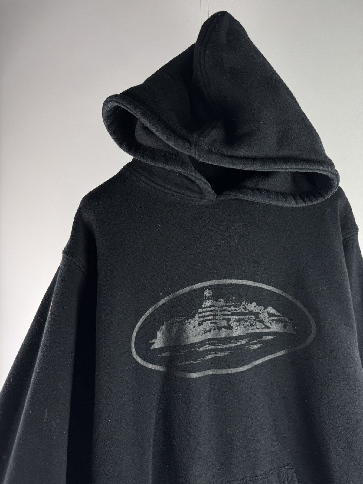 Corteiz Alcatraz オーバルロゴ ジップパーカー 黒 CORTEIZ メンズ