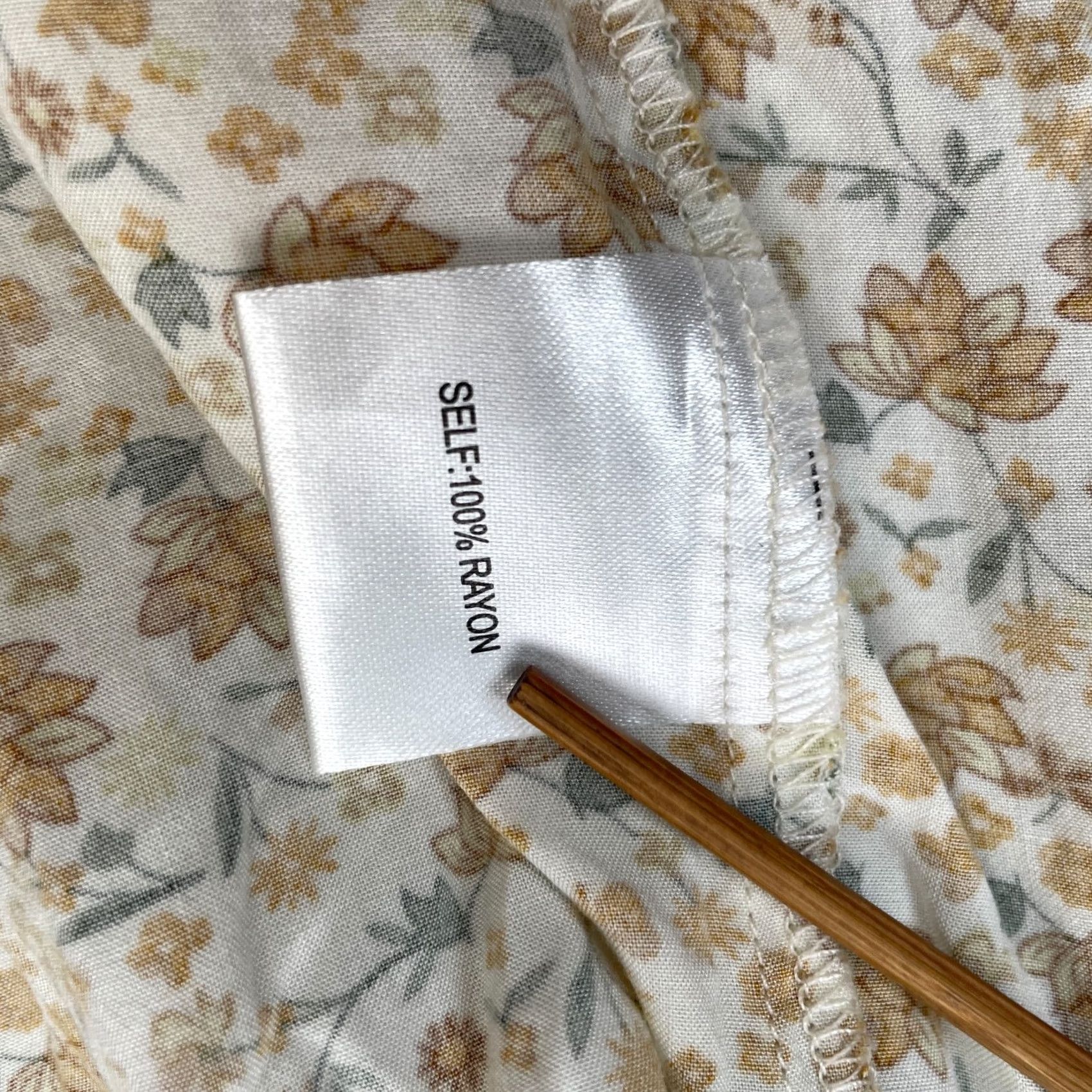 Vintage Jane And Delancey Shirt Womens M Beige Floral Roll Tab Sleeve Button Up Size M / US 6-8 / IT 42-44 - 5 Thumbnail