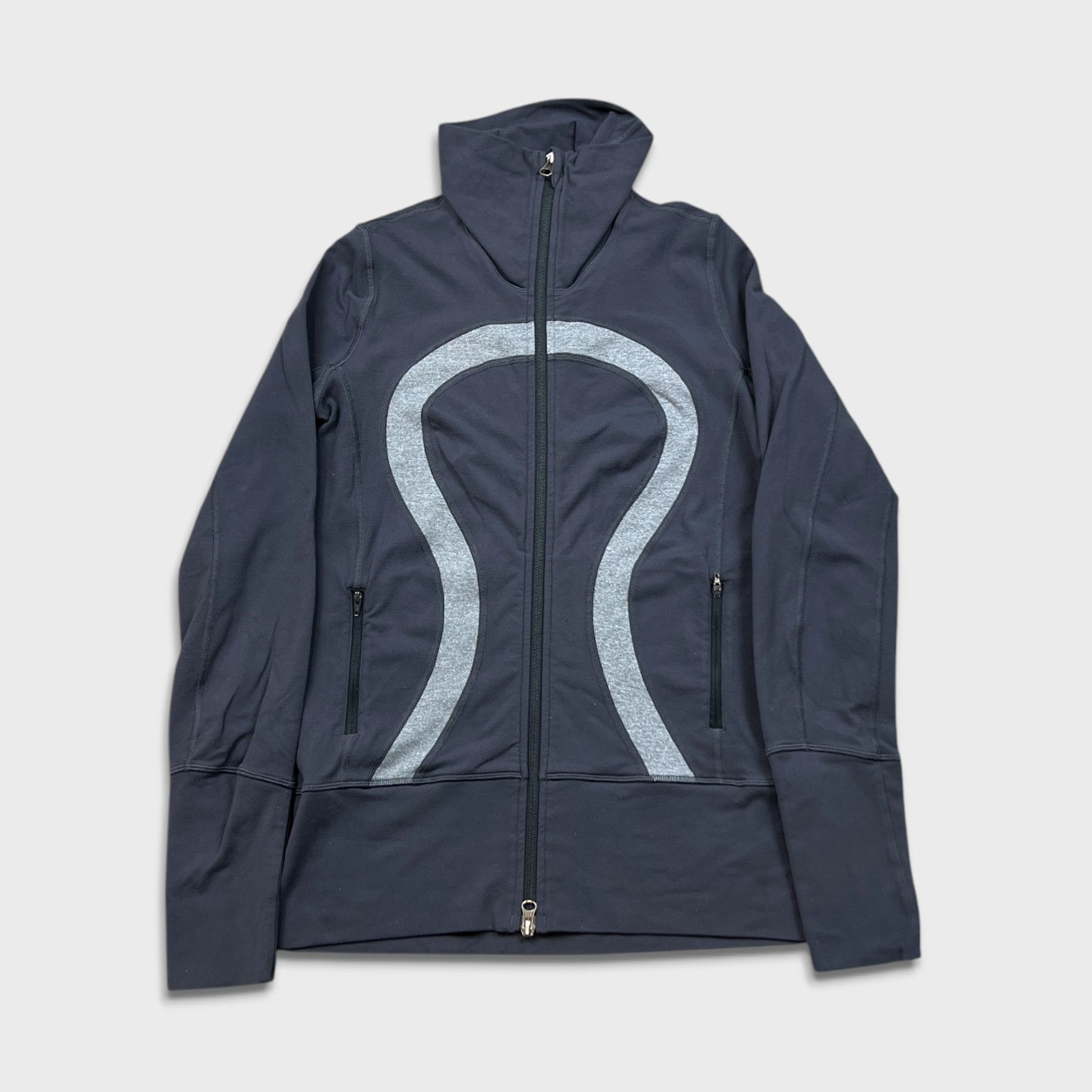 Lululemon Lululemon In Stride Jacket Size 6 Zip Thumbholes Tracksuit Size M / US 6-8 / IT 42-44 - 1 Thumbnail
