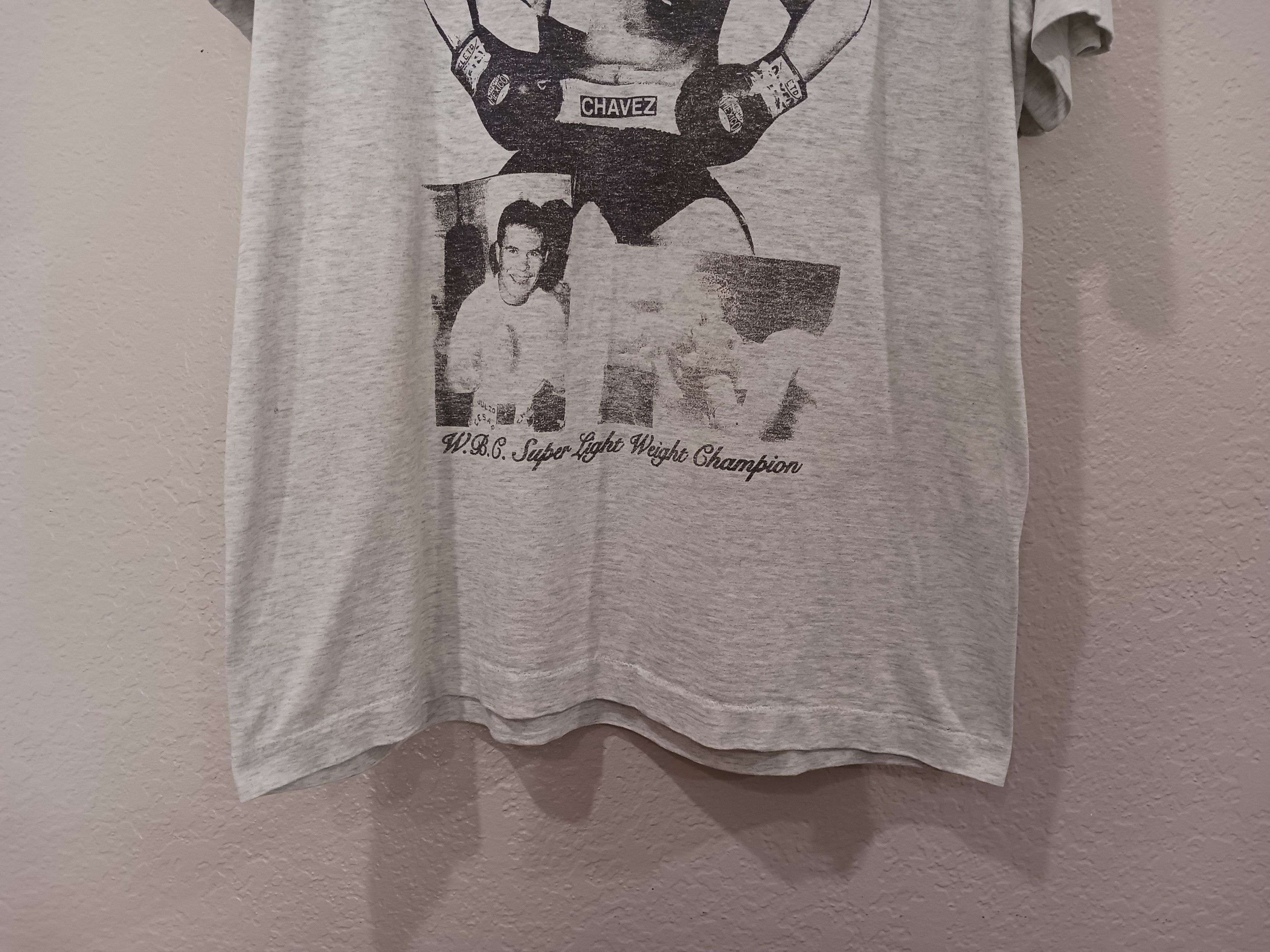 Vintage Julio Cesar Chavez "Remember The Alamodome" 1993 Vintage Tee Size US L / EU 52-54 / 3 - 6 Thumbnail