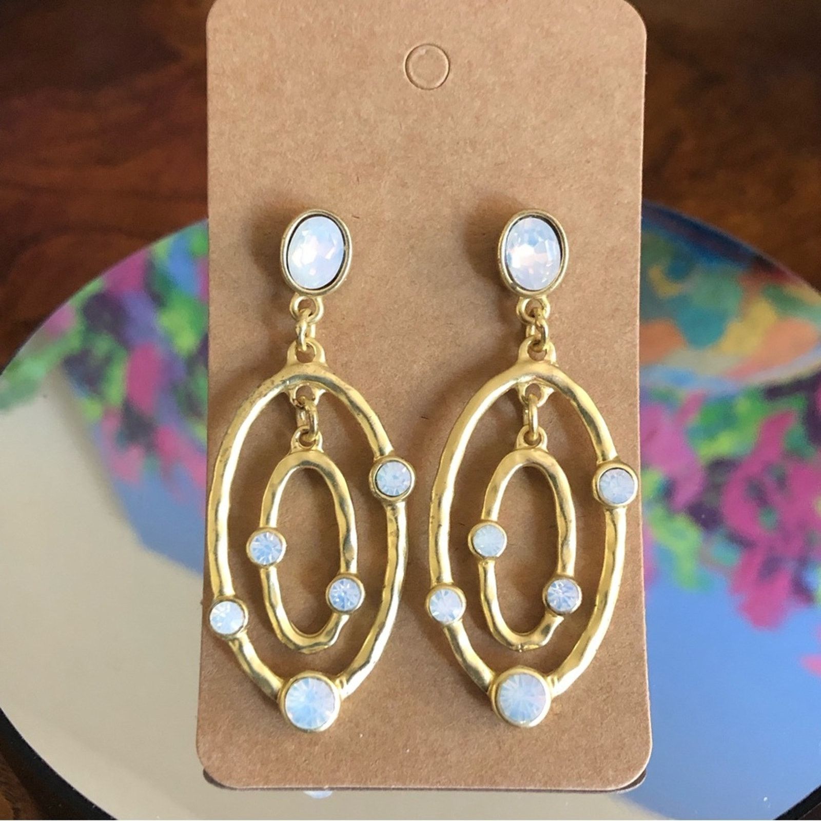 Vintage Vintage simulated opal gold tone dangle earrings Size ONE SIZE - 1 Thumbnail