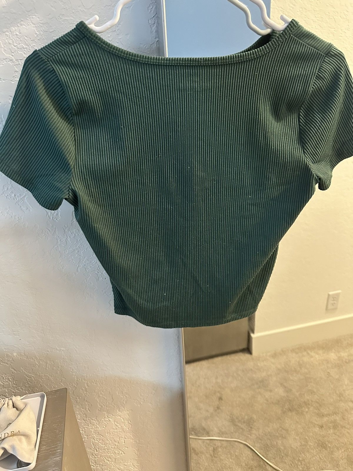 Hollister Hollister baby tee Size M / US 6-8 / IT 42-44 - 2 Thumbnail