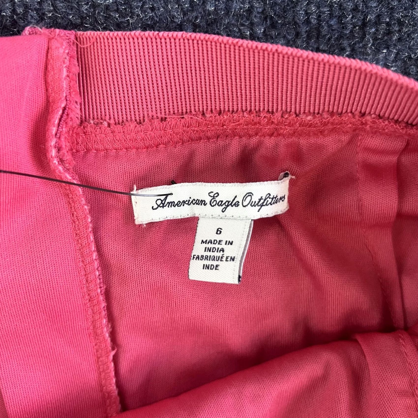 American Eagle Outfitters American Eagle Outfitters Skirt Womens 6 Pink Lace Crochet Mini Lined Zip Party Casual 6 Pink Lace Crochet Zipper Womens Size 28" / US 6 / IT 42 - 2 Thumbnail