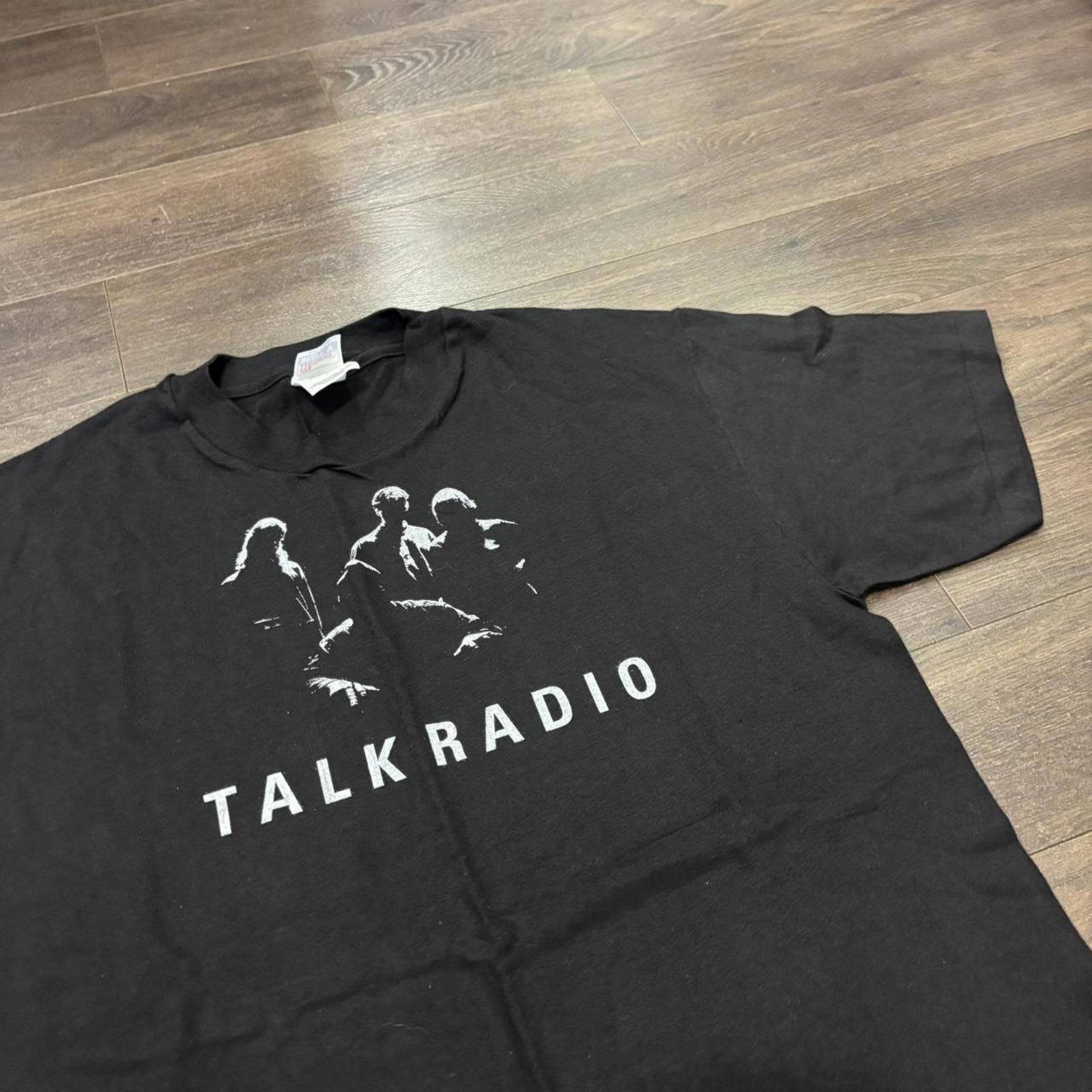 Other Vintage talk radio hee hee t shirt 90s L Size US L / EU 52-54 / 3 - 1 Thumbnail