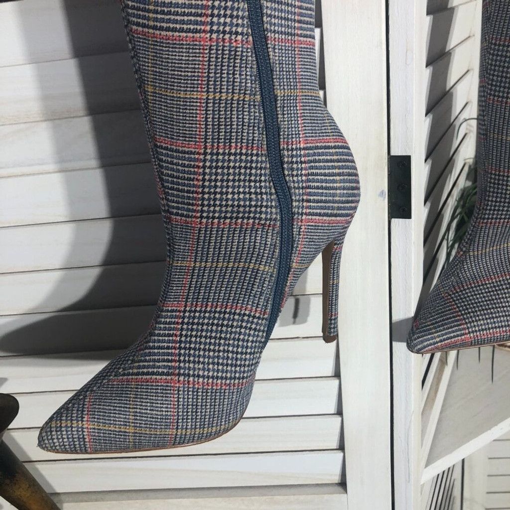 Forever 21 Y2K over the knee boots plaid grayred stretchy wide calf 7 Size US 7 / IT 37 - 3 Thumbnail