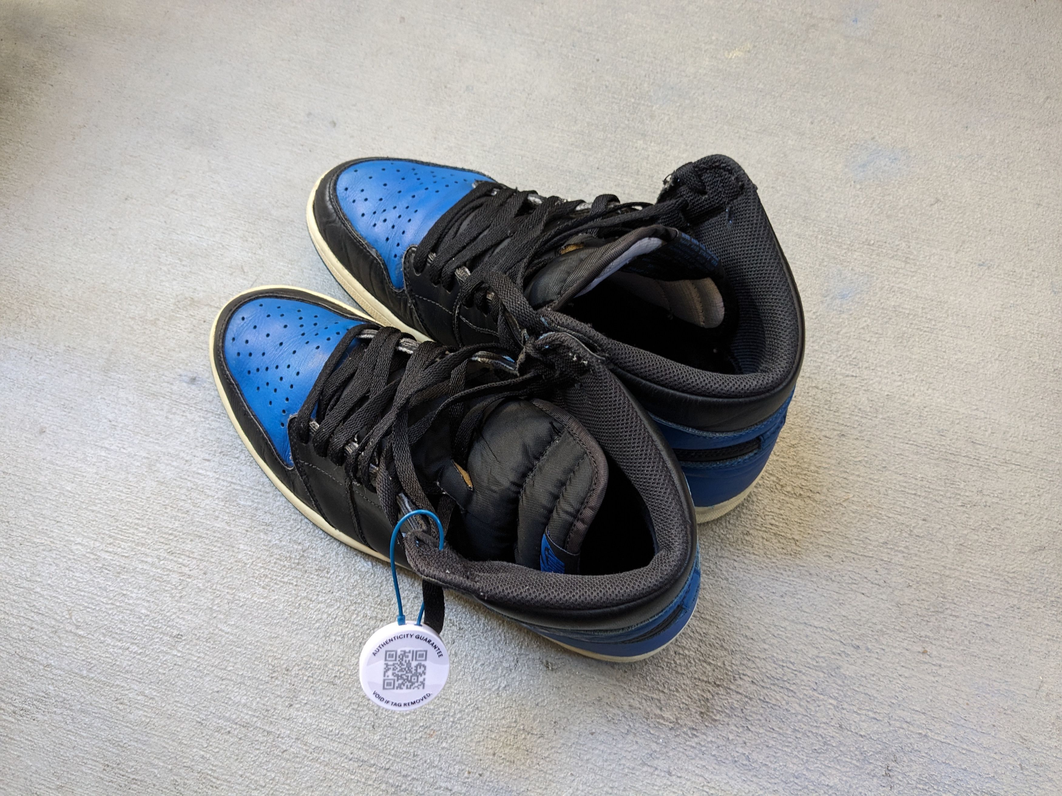 Jordan Brand Nike Air Jordan Retro 1 High OG Royal Size 11 555088-007 Size US 11 / EU 44 - 14 Thumbnail