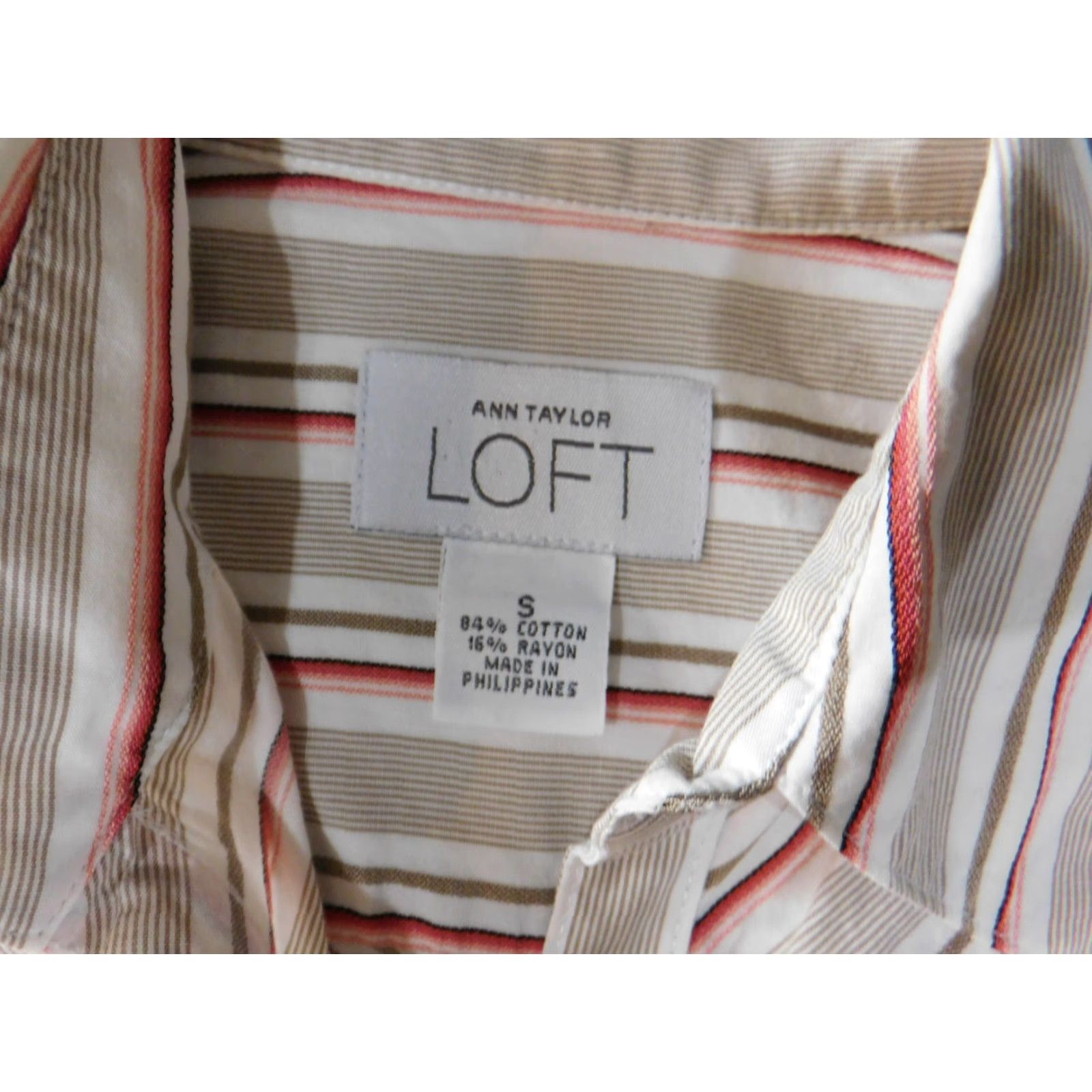 Ann Taylor Ann Taylor Loft Womens Blouse Small beige striped Button-Up top rayon office Size S / US 4 / IT 40 - 6 Thumbnail