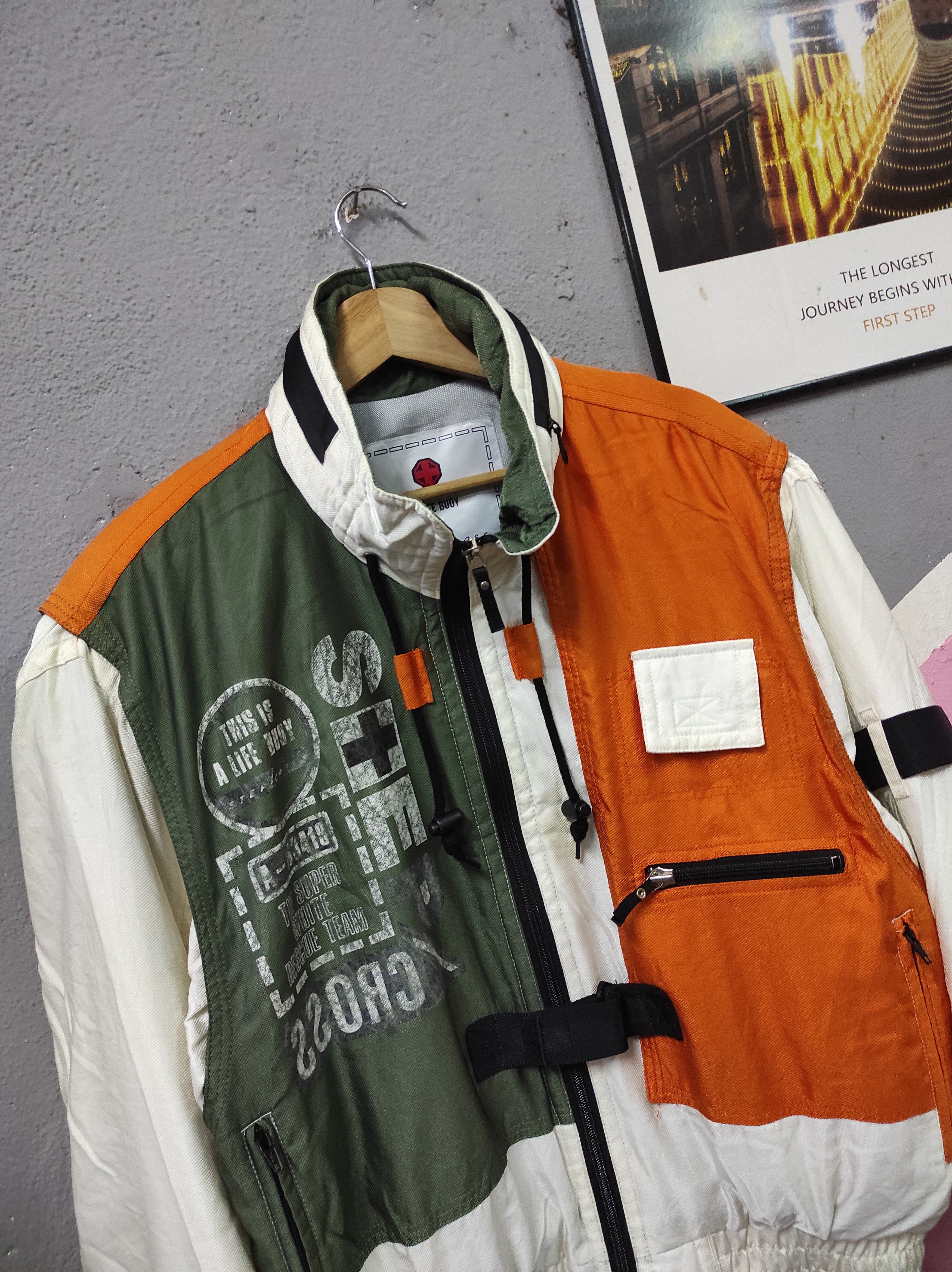 Japanese Brand STEP CROSS LIFE BUOY RESCUE TEAM MULTICOLOUR JACKET HOODED Size US L / EU 52-54 / 3 - 2 Thumbnail