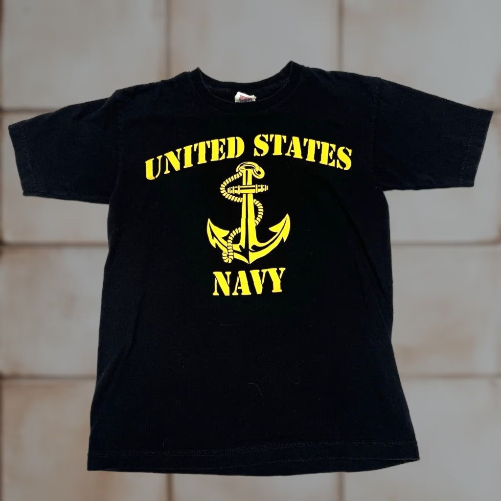 Vintage VINTAGE United States Navy Bayside T-Shirt Blue Short Sleeve Crew Neck Men S USA Graphic 100% Cotton Size US S / EU 44-46 / 1 - 1 Thumbnail