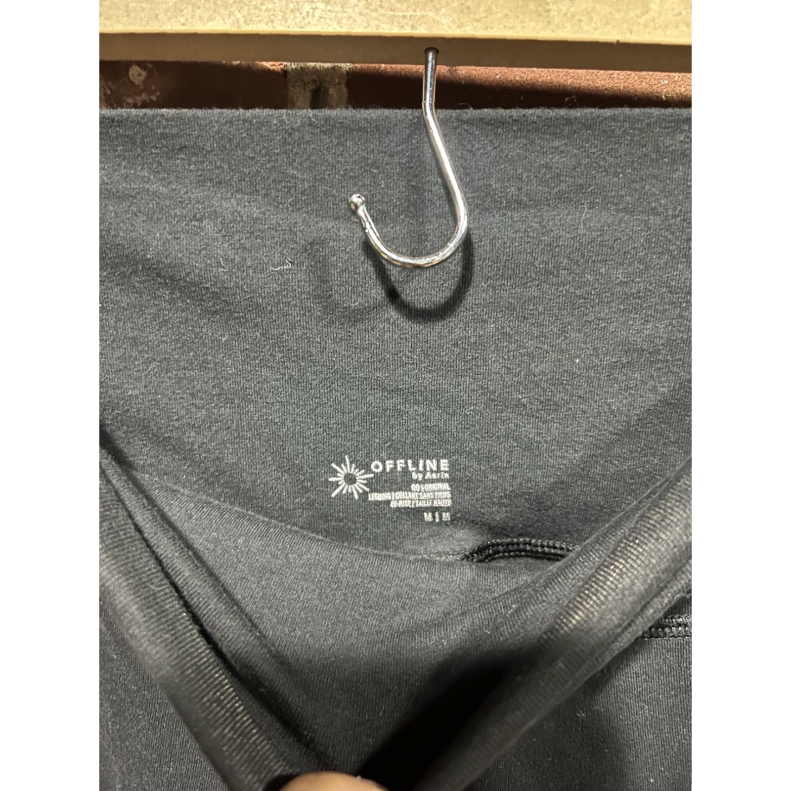 Vintage Offline Aerie Womens Black Cropped Athletic Leggings Size M Size 32" / US 10 / IT 46 - 3 Thumbnail