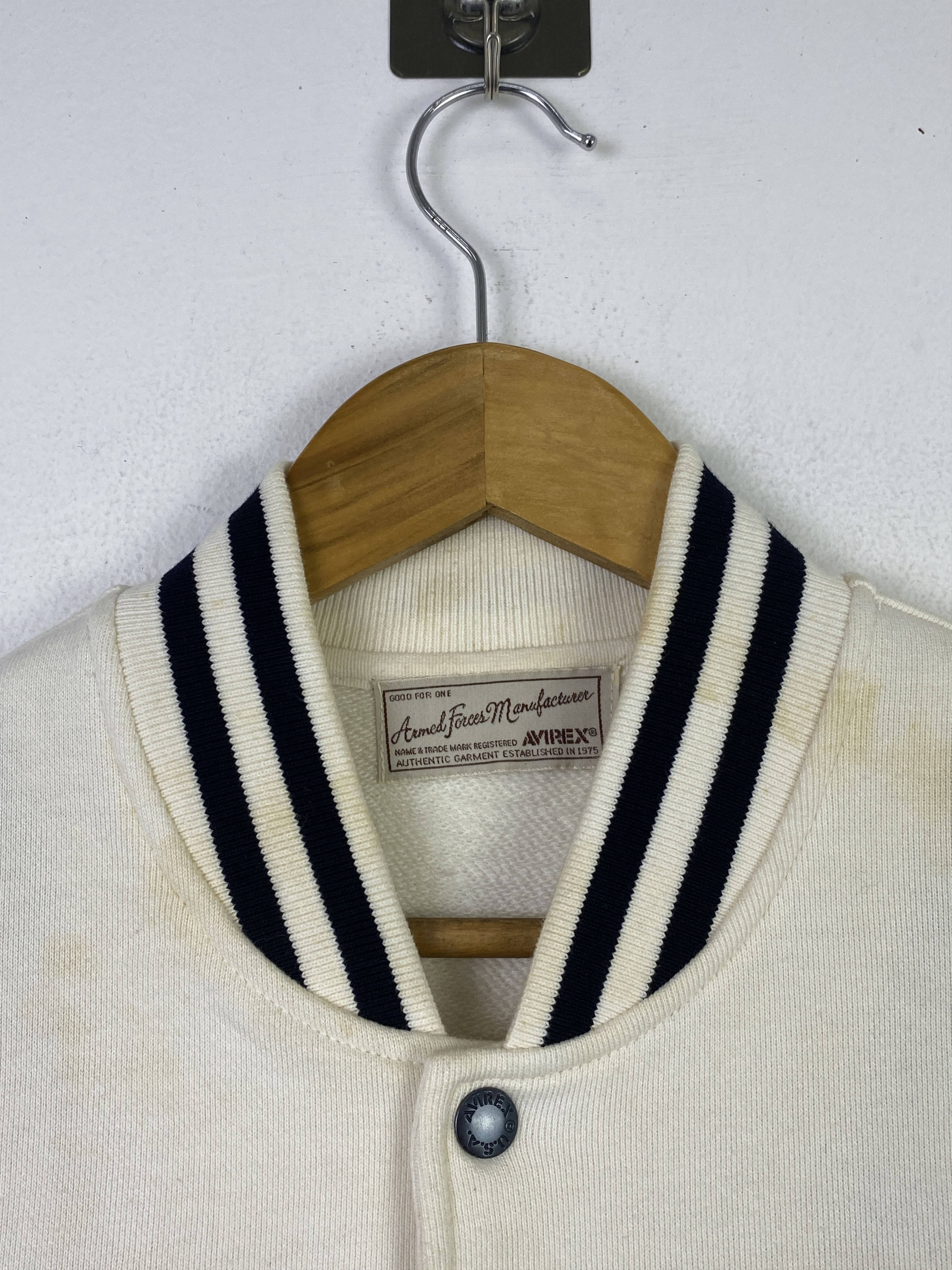 Avirex Vintage Avirex Embroidered Wording Button Up Jacket SH0391 Size US L / EU 52-54 / 3 - 10 Thumbnail
