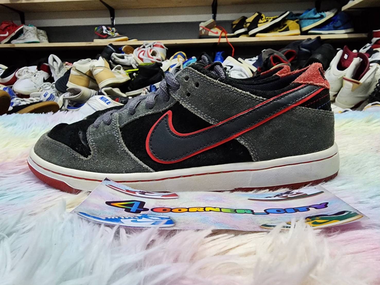 image of Nike Sb Dunk Low Ishod Wair Sports Car Shoes in Black Gray, Men's (Size 8)