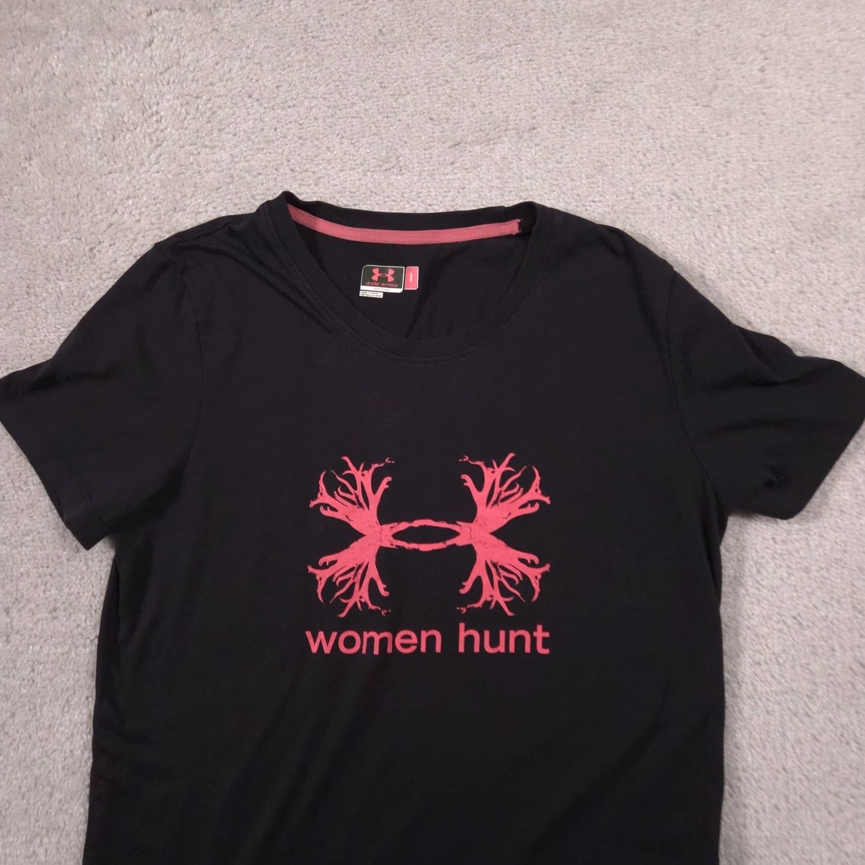 Under Armour Under Armour Shirt Womens Large Black Crew Neck Short Sleeve Women Hunt Deer Size L / US 10 / IT 46 - 3 Thumbnail