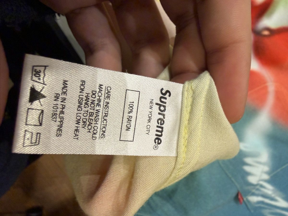 Supreme Supreme FW20 Blow Back Rayon SS Button Down Size US M / EU 48-50 / 2 - 4 Thumbnail