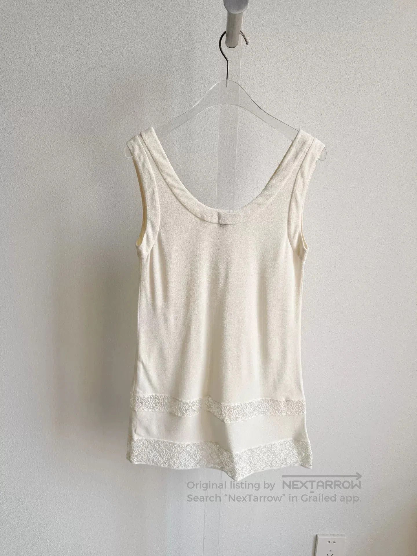 Louis Vuitton Louis Vuitton White Lace Tank Top 34. Size XXS / US 00 / IT 34 - 2 Thumbnail