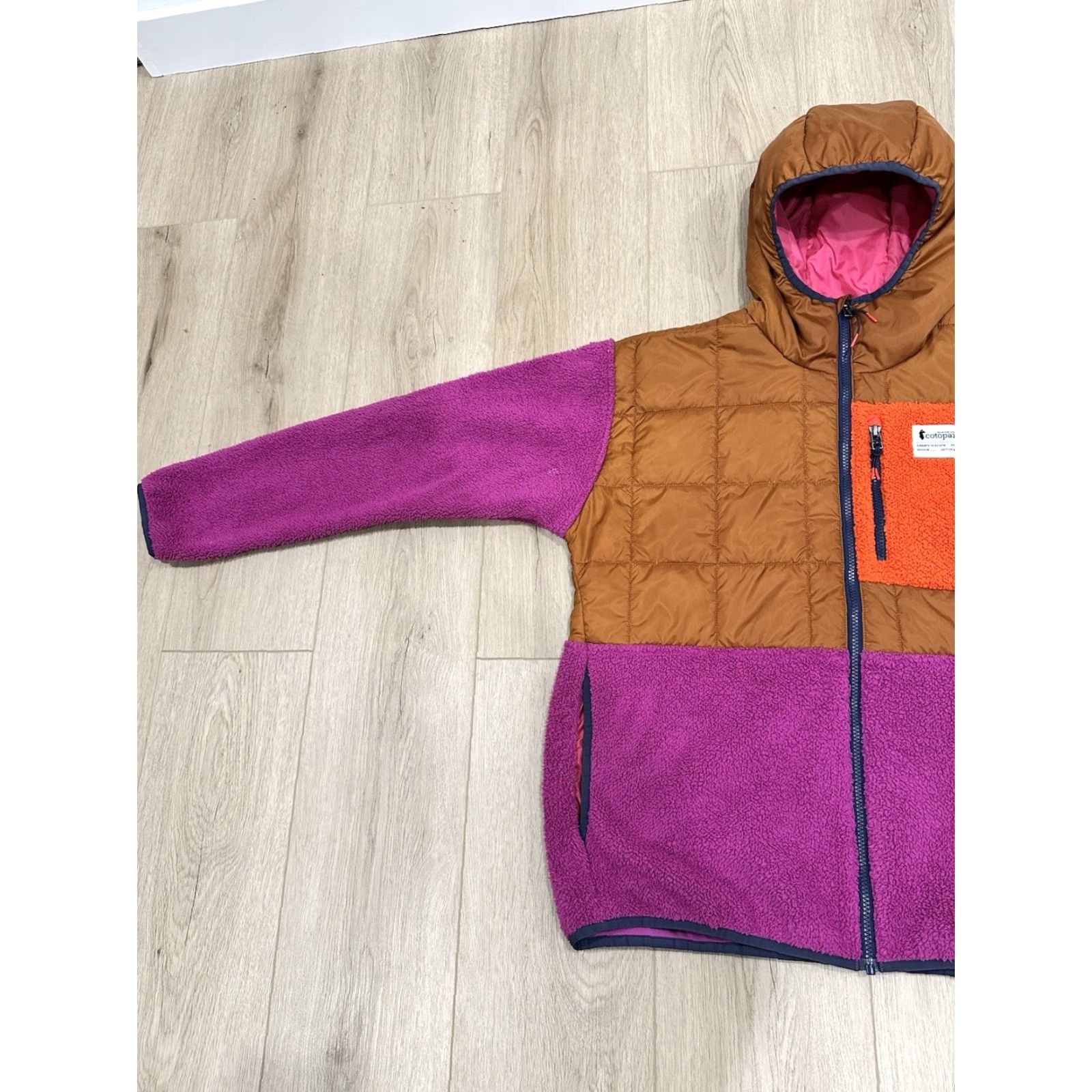 Cotopaxi Cotopaxi Trico Hybrid Hooded Jacket Womens XL Maroon Puffer Sherpa Fleece Jacket Size XL / US 12-14 / IT 48-50 - 4 Thumbnail