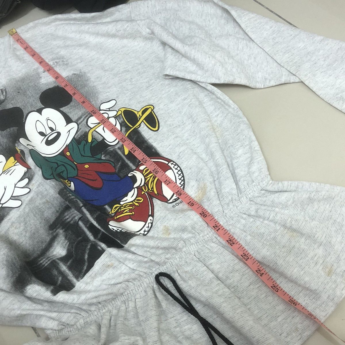 Vintage Vintage Mickey & Minnie Sweatshirt Size L / US 10 / IT 46 - 11 Thumbnail
