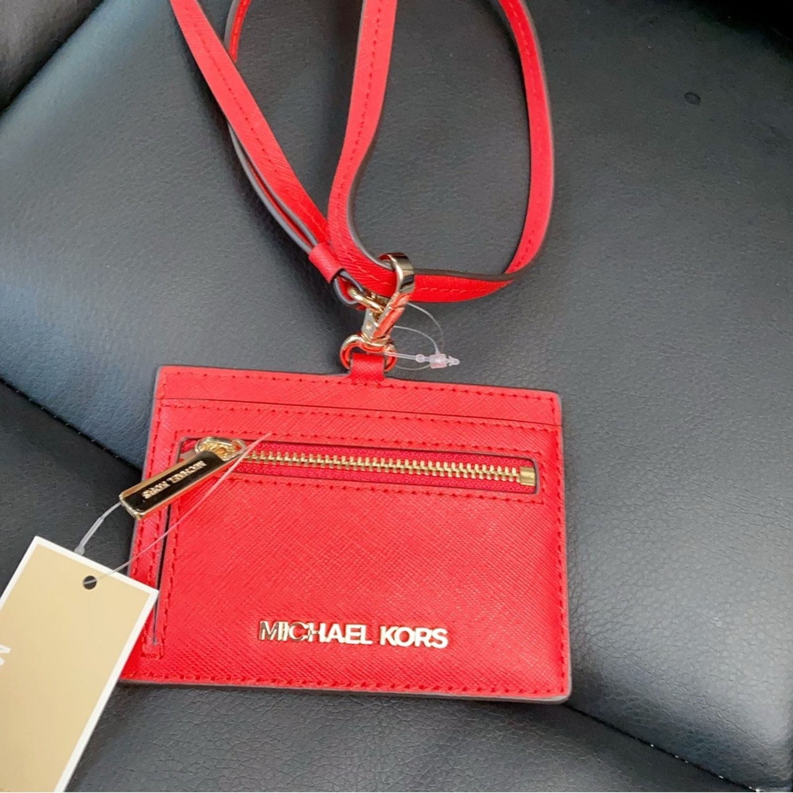 Michael Kors Michael Kors ID card case lanyard in dark sangria Size ONE SIZE - 2 Thumbnail